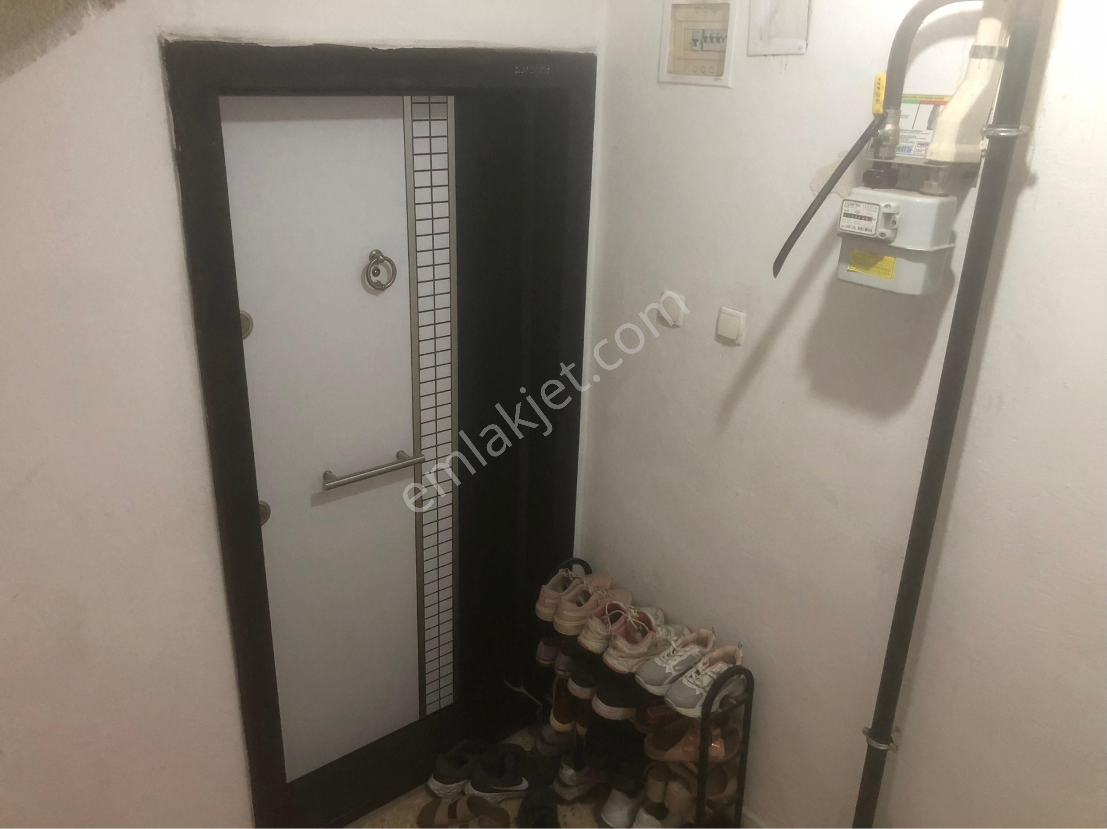 Sağlık Mahallesinde Ara Kat Satılık Daire - Görsel 17