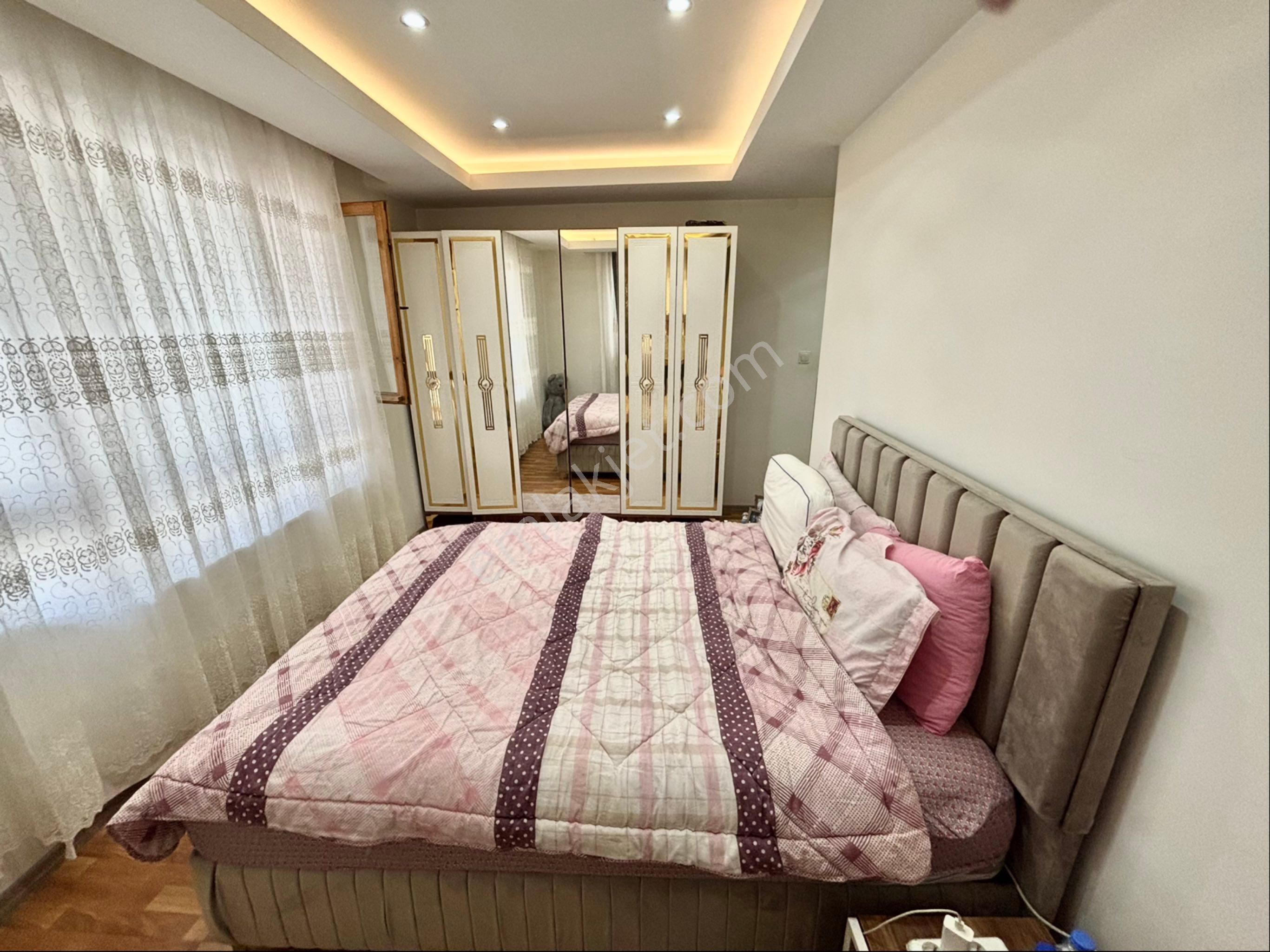 Kuşçağız Ana Caddde Önü Full Yapılı 3+1 Fırsatı