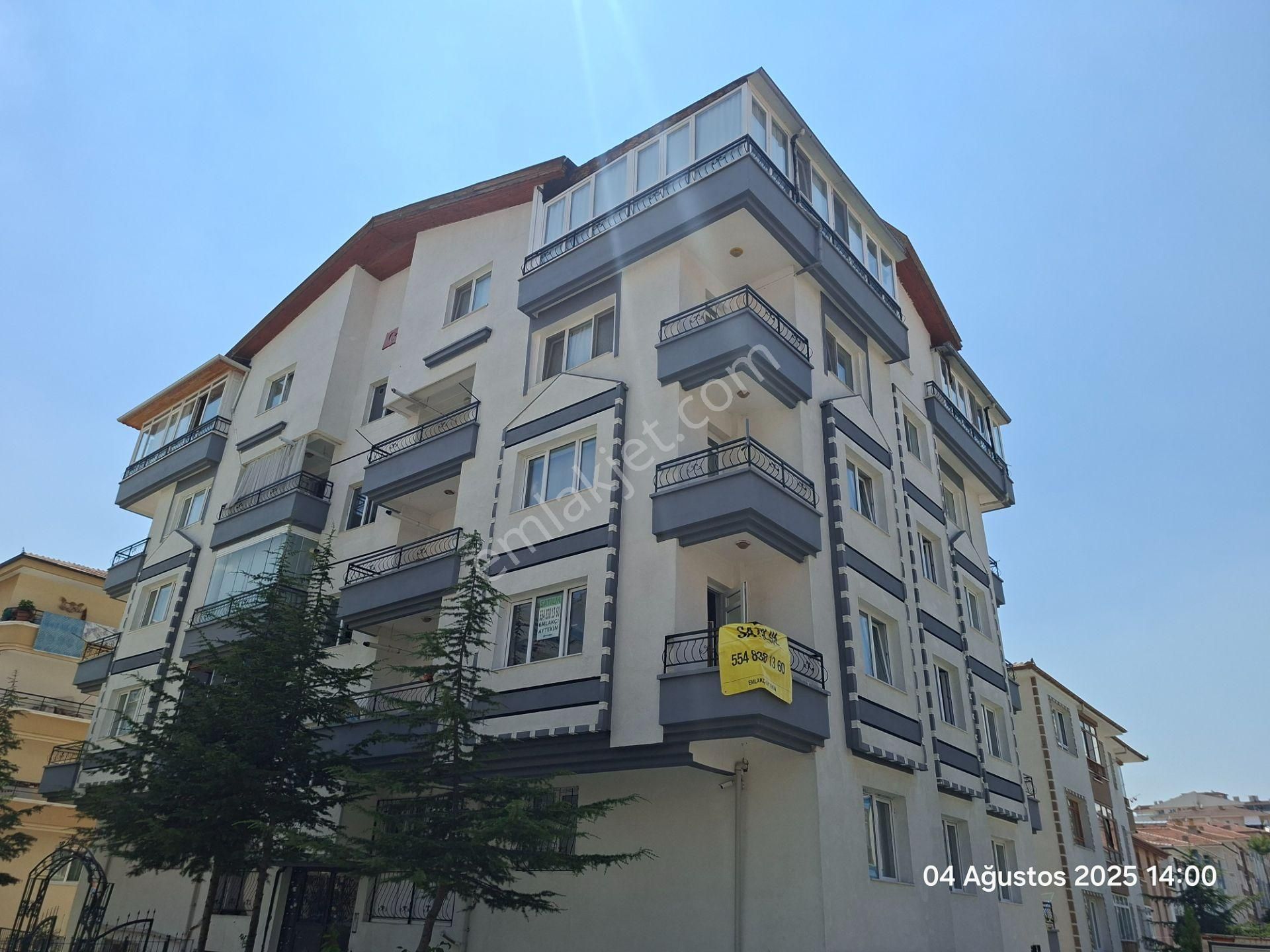 Etimesgut Piyade Satılık 3+1+kiler Ebebeyn Banyolu Harika Daire 3 Balkonlu Otoparklı