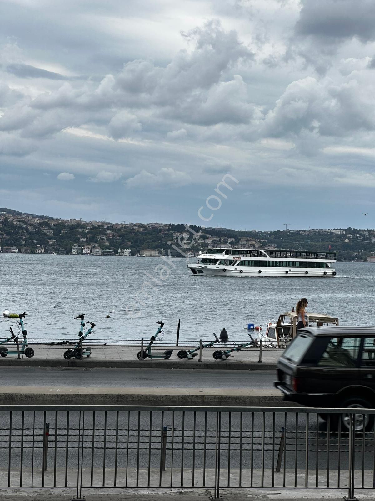 Arnavutköy' De Muhteşem Satılık 1+1 Yol Yalı Dairesi - Görsel 6