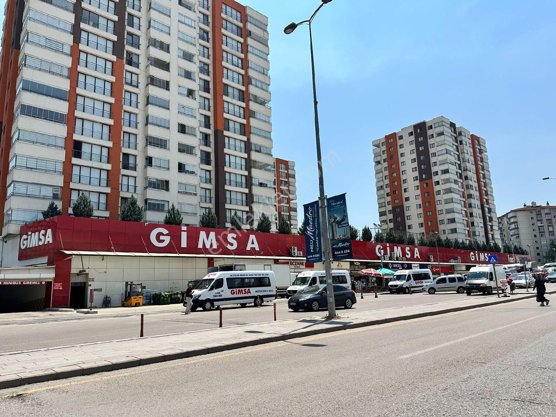 Devlet Mahallesi Karşısında Kiralık 3+1 Daire
