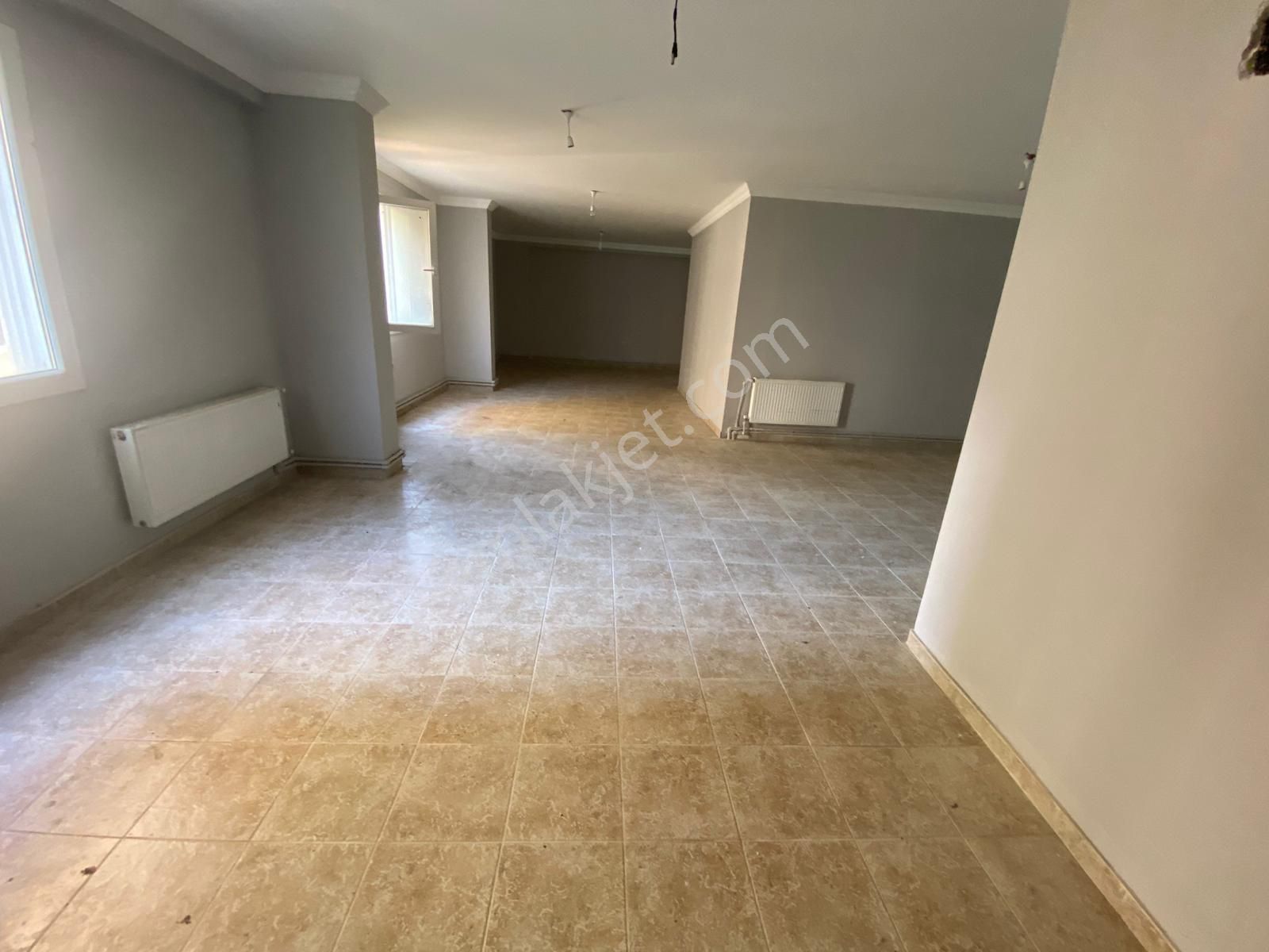 Trabzon Arsin'de Kiralık Dükkan - Görsel 6