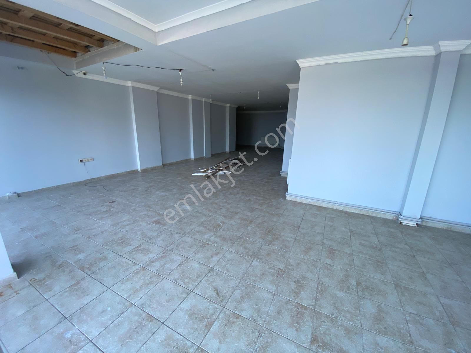 Trabzon Arsin'de Kiralık Dükkan - Görsel 18