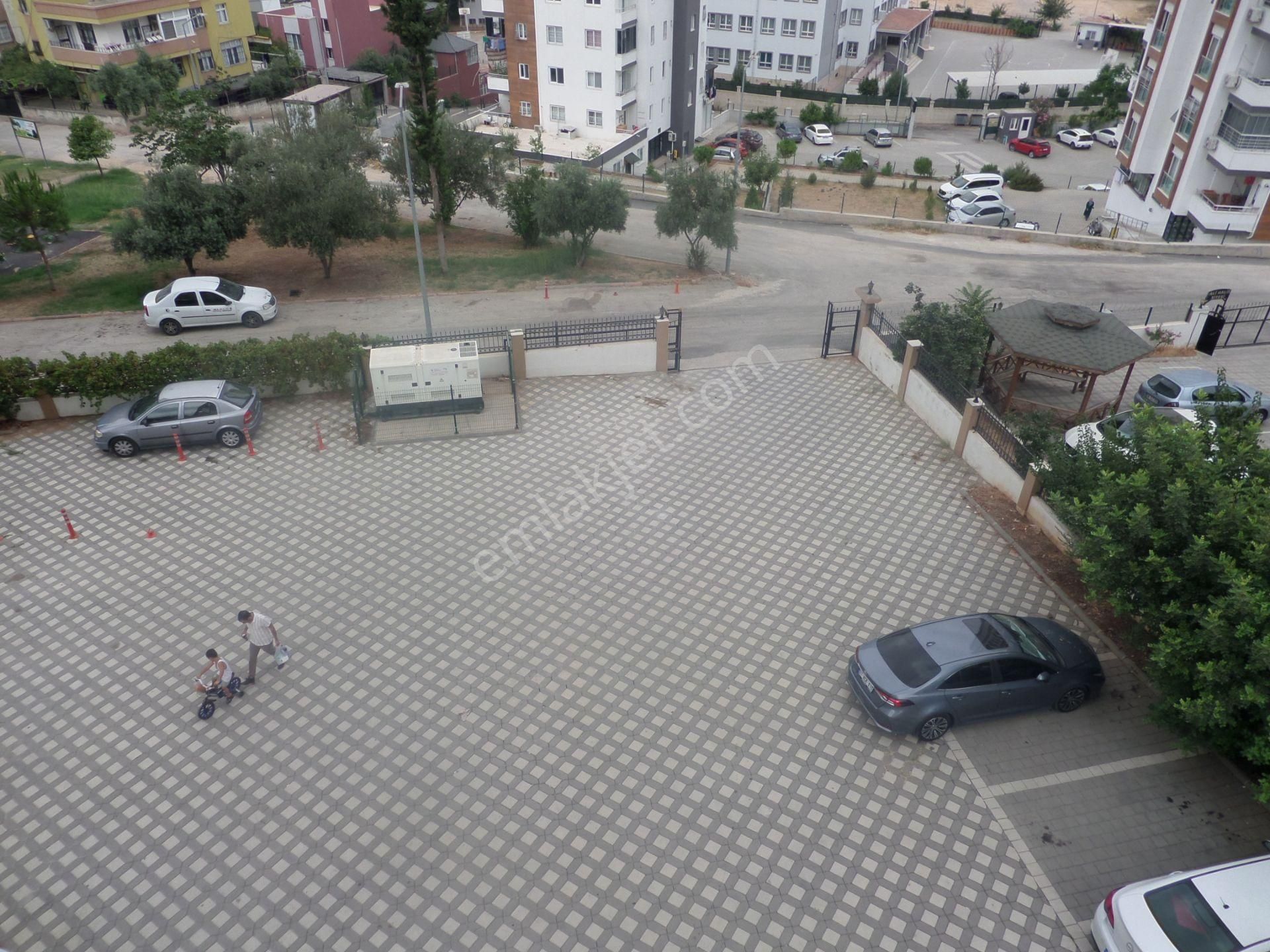 100.yılda,kriminal Civarı,3.kat,3+1,kapalı Mut.satılık Daire - Görsel 9