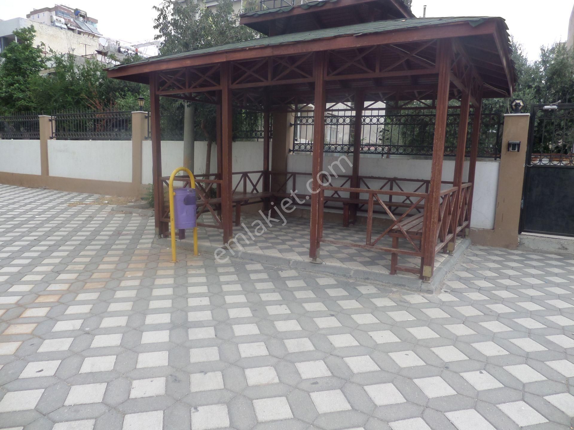 100.yılda,kriminal Civarı,3.kat,3+1,kapalı Mut.satılık Daire - Görsel 24