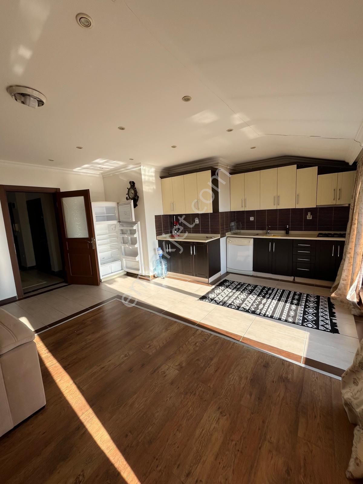 Büyükçekmece Cumhuriyet Mah Yeni Binada Deniz Manzaralı Eşyalı 2+1 Kiralık Teras - Görsel 5