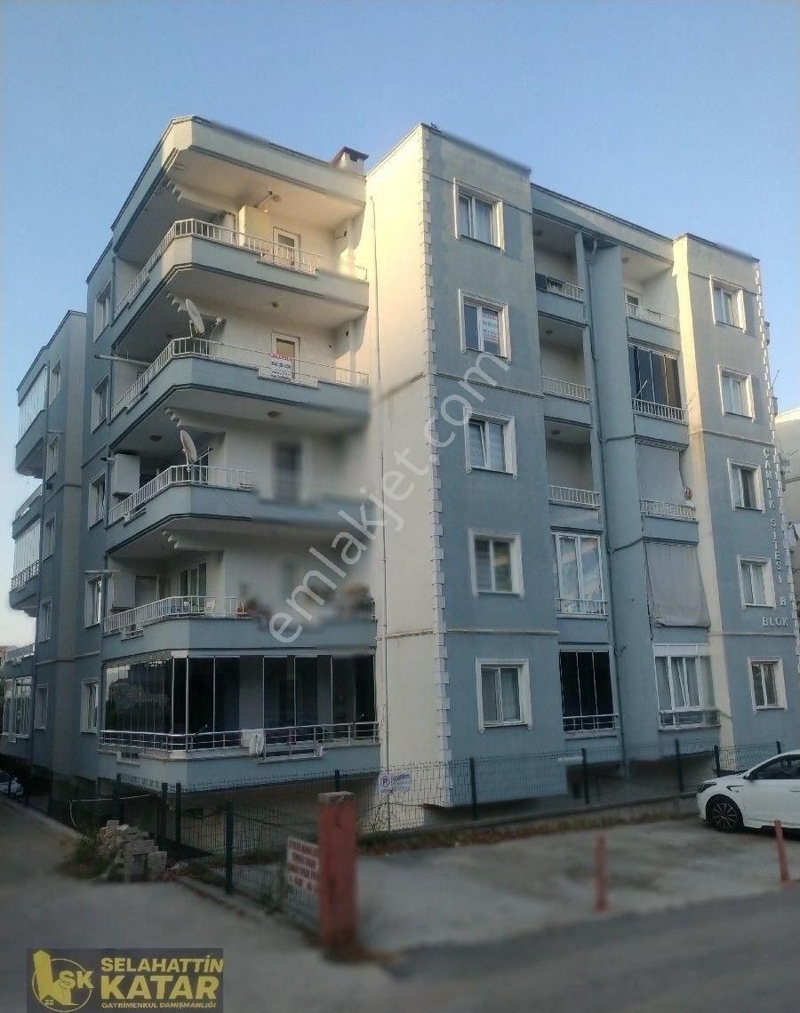 Mudanya Güzelyalı Sitelerde 3+1.130m.4.kat. Kombili.asansörlü Daire