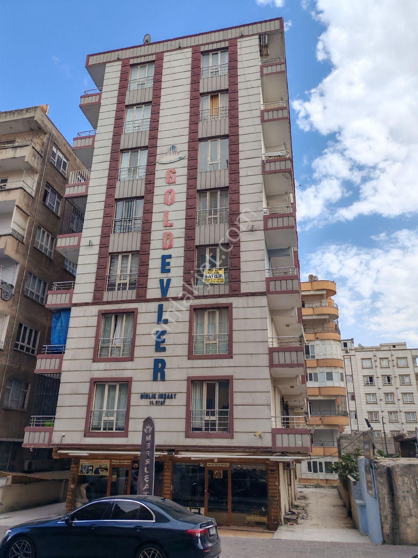 Acil 4 Oda İçi Bakımlı Asansörlü Doğalgazlı Uygun