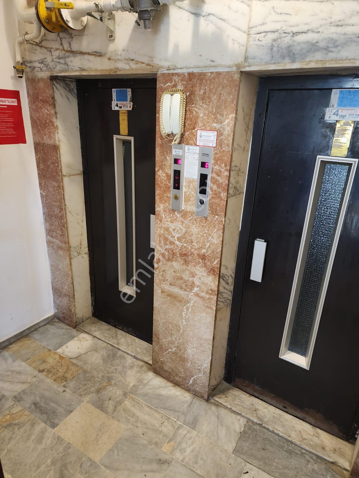 Önü Açık Deniz Manzaralı Arakat Site İçi - Görsel 18