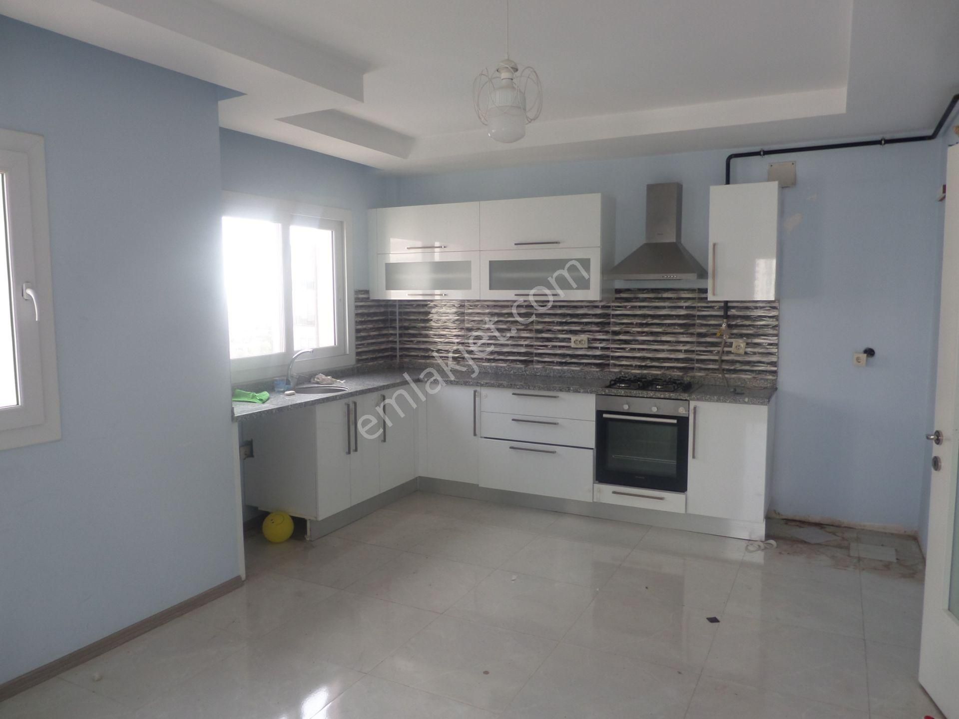 100.yılda , 13 Katlının 10 Katı,3+1,açık Mut.kiralık Daire