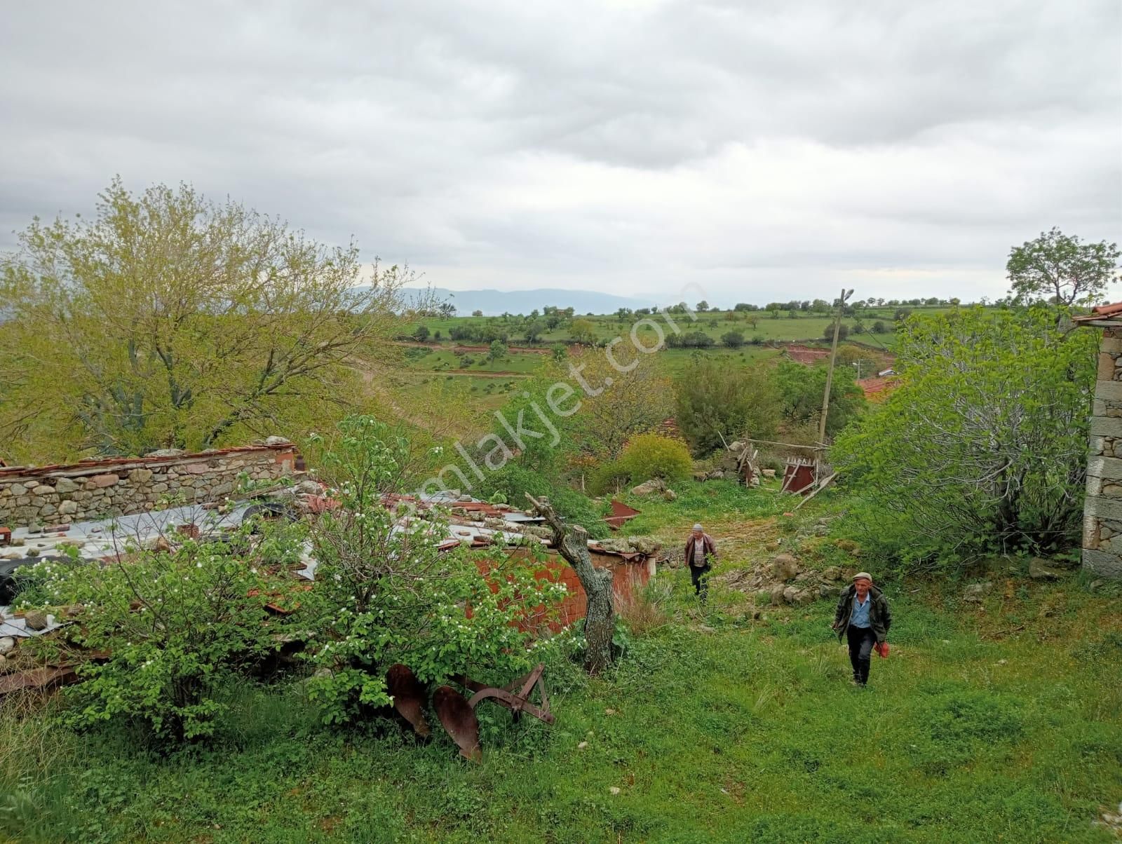 Durmuşlarda 862 M2 Bahçe İçinde Müstakil Ev - Görsel 8