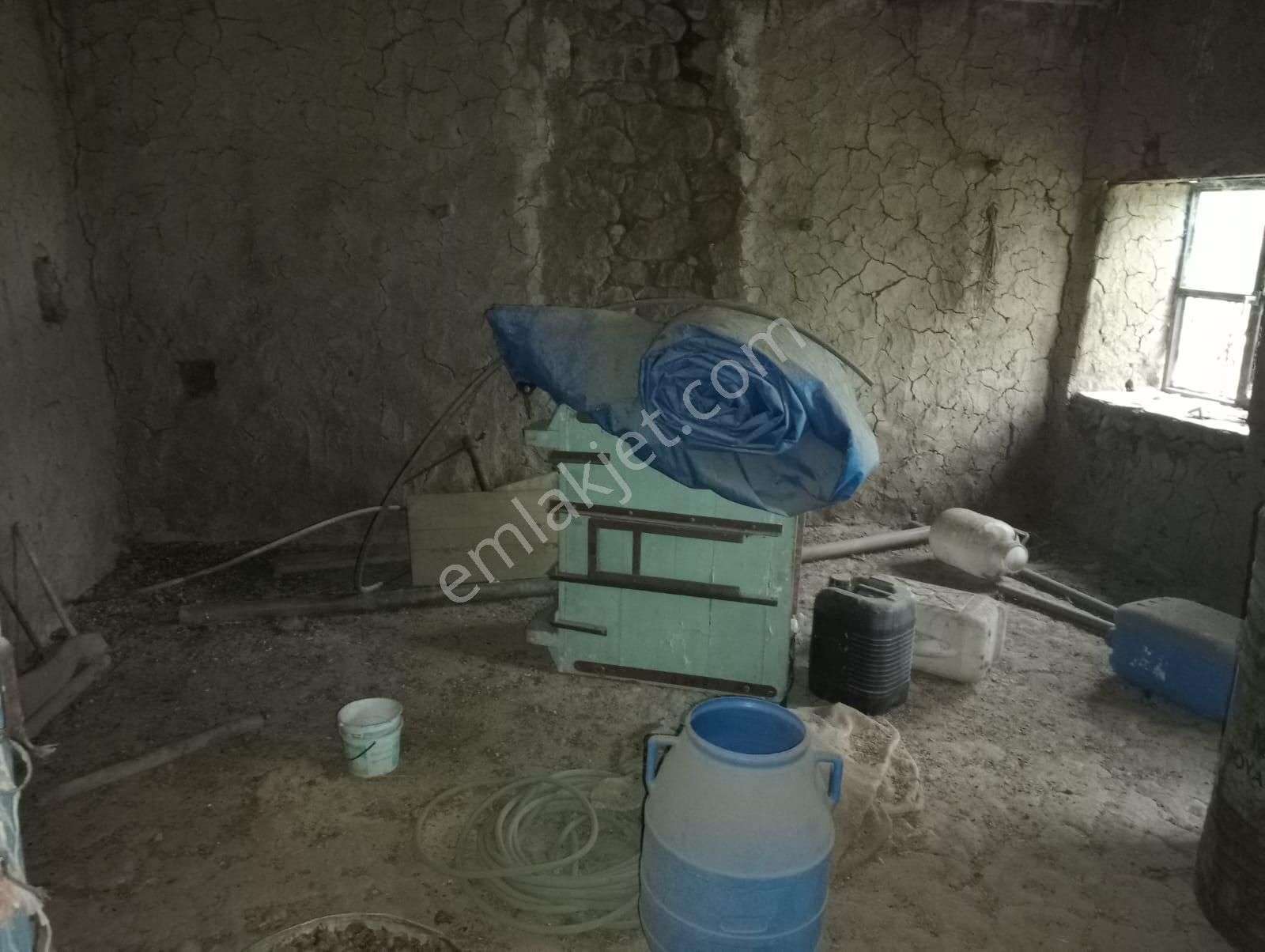 Durmuşlarda 862 M2 Bahçe İçinde Müstakil Ev - Görsel 18