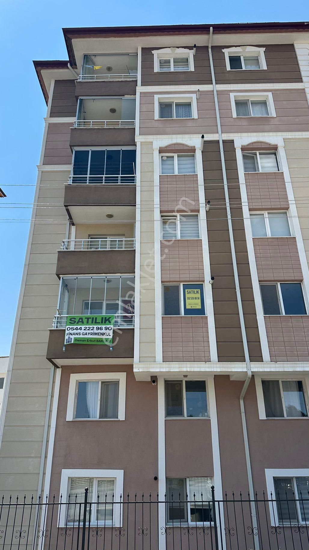 Finans Gayrimenkulden Saklıbahçe Evlerinde Satılık Lüx 3+1 Daire
