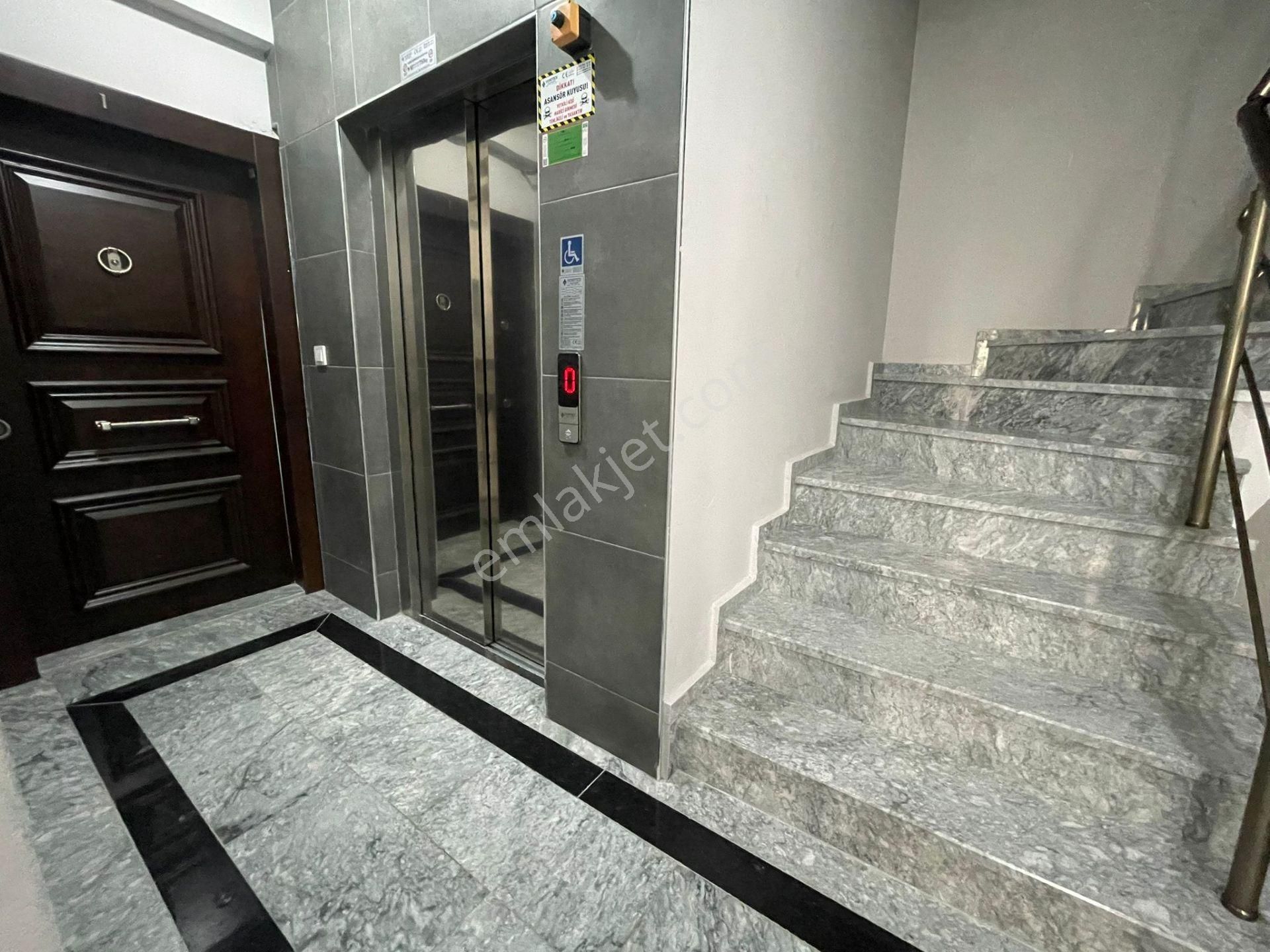 Bahçelievler Basınsitesi Merkez Yakını Sıfır Binada 4+1 Dublex - Görsel 2