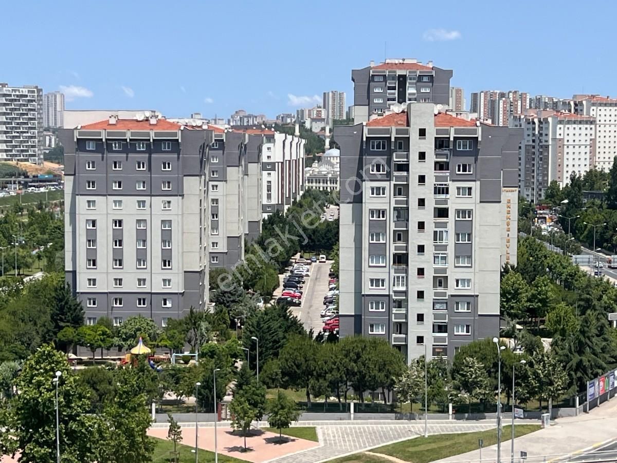 Küçükçekmece Atakent Mah.toki Menekşe 84m2 Satılık 2+1 Daire