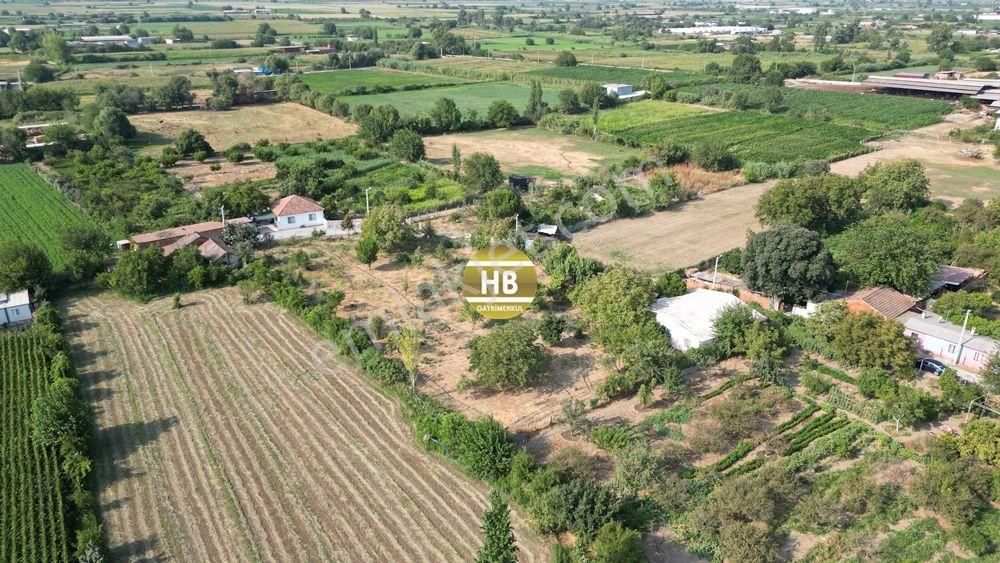 Hb'den Satılık Müstakil Ev, 3300 M² Arsa, Geniş Teras Ve Bahçe Kullanımı, Mükemmel Yatırım Fırsatı - Görsel 4