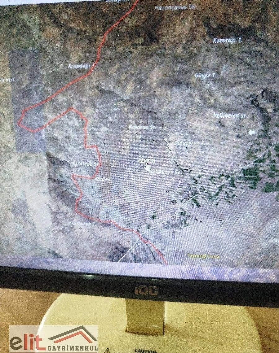 Elit Gayrimenkul Den Korkuteli Taşkesiği Mevkide Satılık 4529metre Kare Tarla - Görsel 4