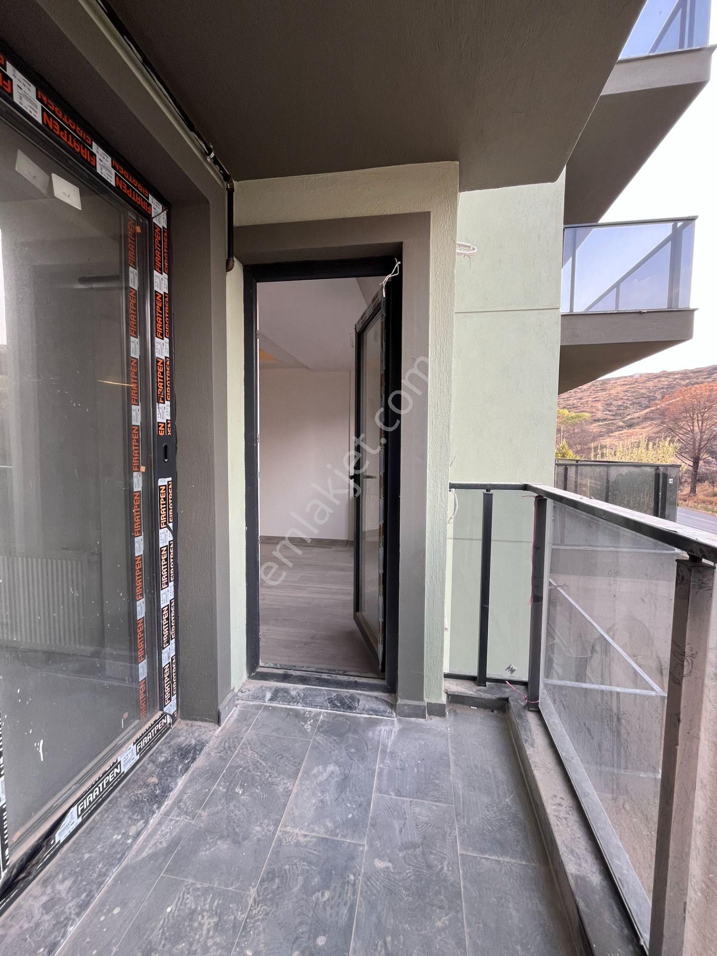 Körfez Mah. Seyirtepe Yakını Doğalgazlı Ara Kat 1+1 Satılık Daire - Görsel 9