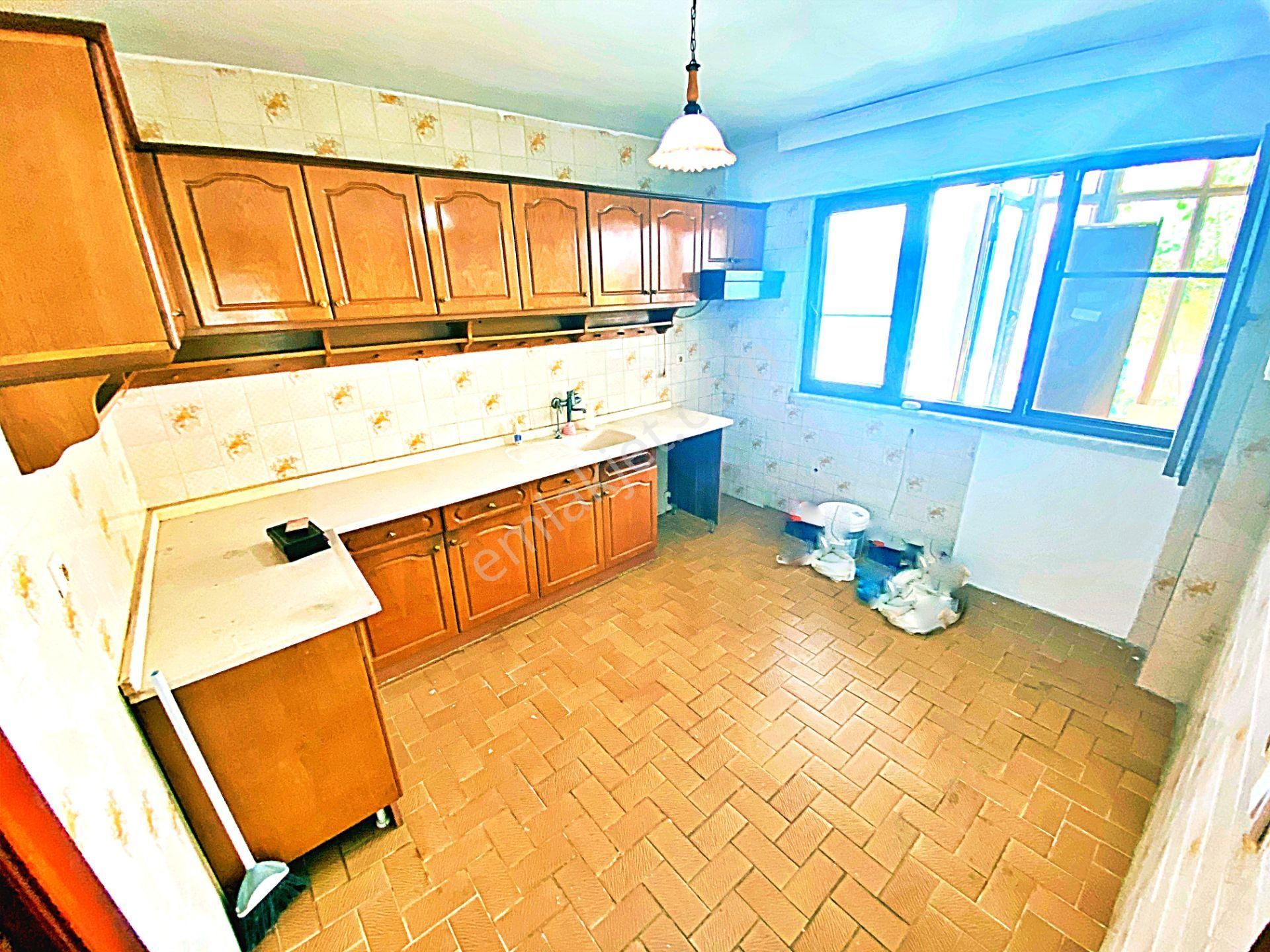 🏠gültaş Emlaktan Akçayda Satılık 3+1 Denize 100m Ön Cephe Şömine Ve Barbeküllü Müstakil Ev