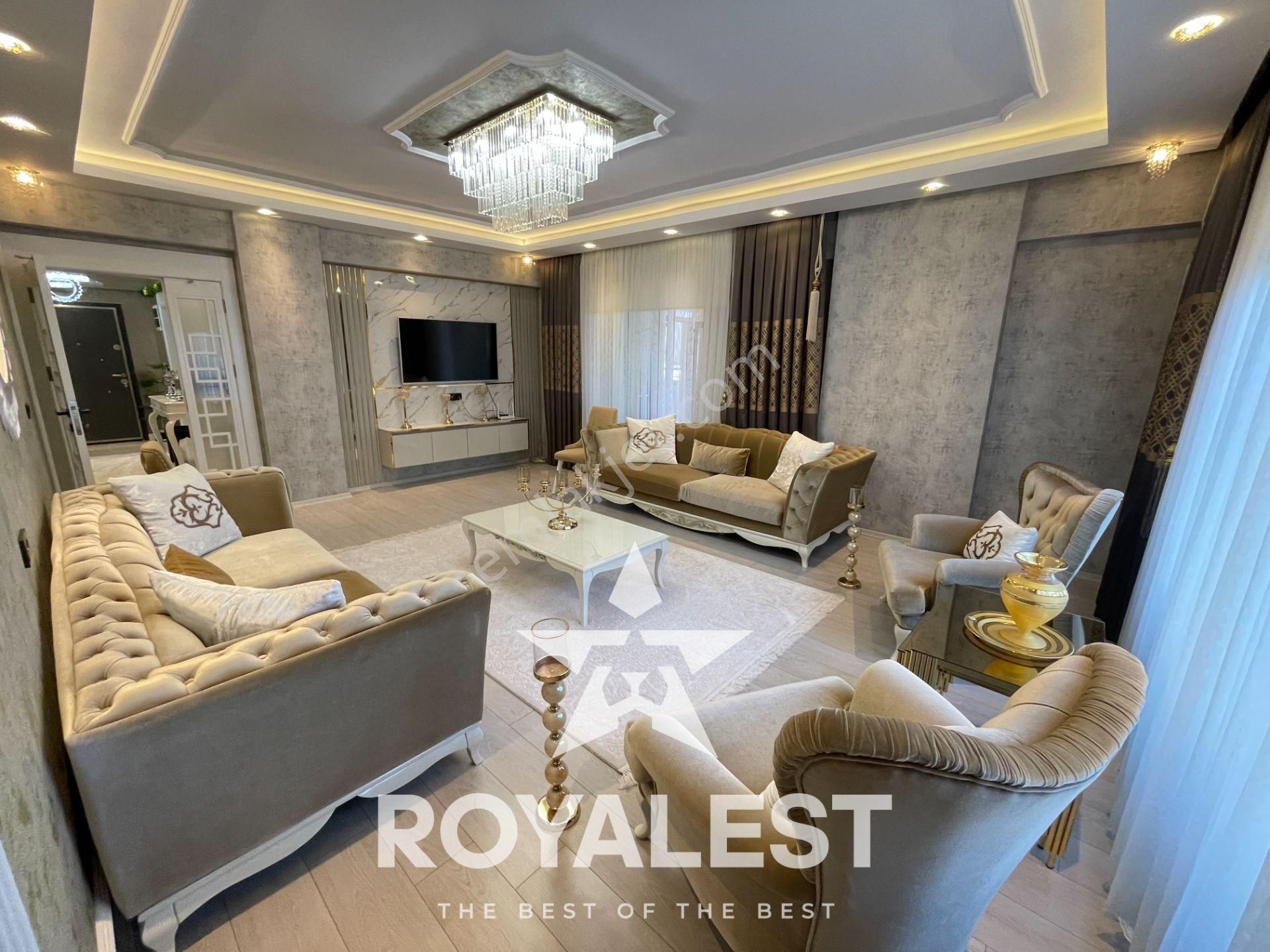 Royalest'ten Önü Açık Ultra Lüks Ara Kat 3,5+1