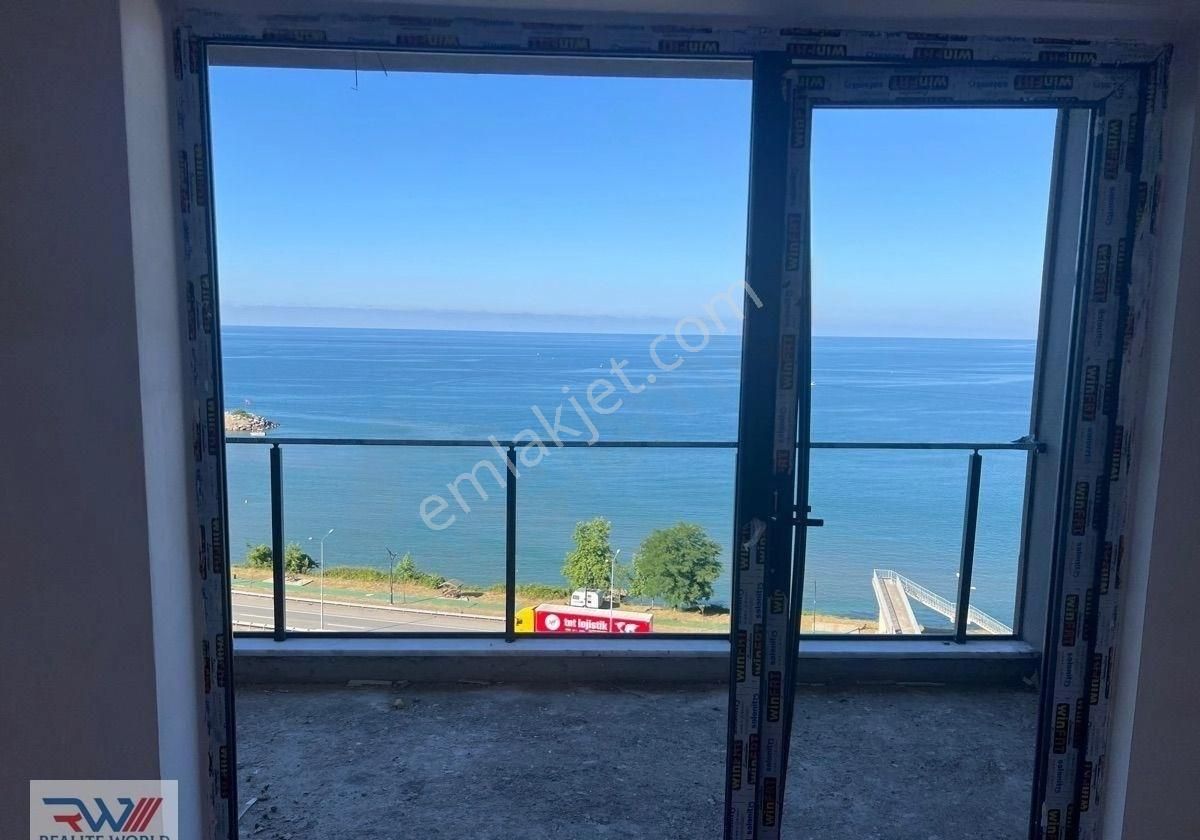 Giresun Merkez Eriklimanda Deniz Manzaralı 2+1 Satılık Daire