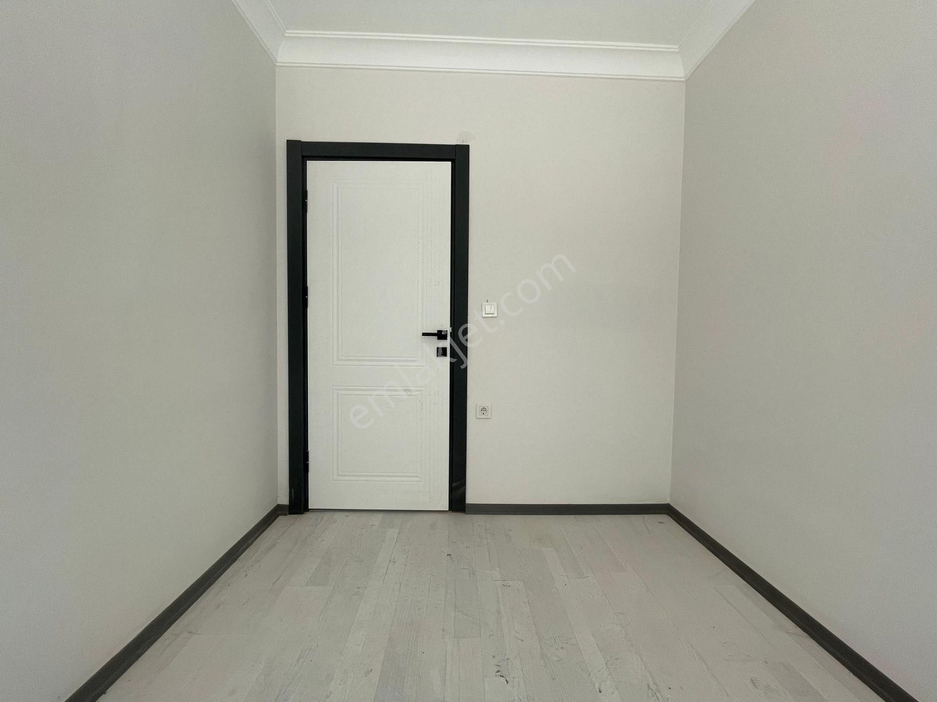 Bahçelievler Basınsitesi Merkez Yakını Sıfır Binada 2+1 Daire - Görsel 12