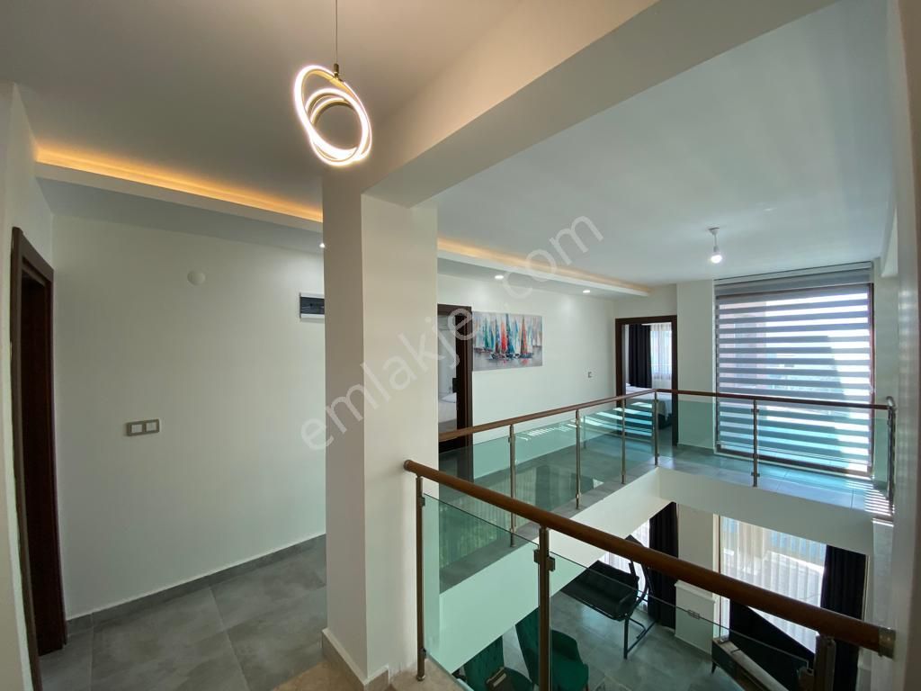 Aclass'dan Kusadasında Satılık Özel Havuz / Otopark 500 M2 Bahçe-asansorlu-5+1 Tamamı Müstakil - Görsel 34