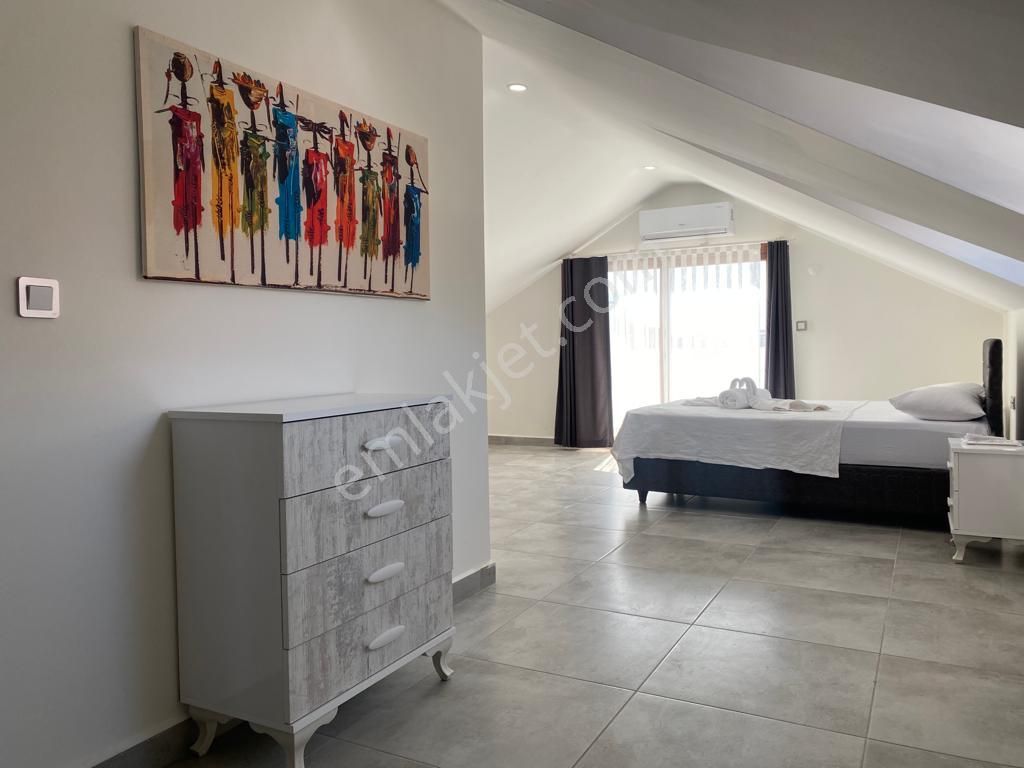 Aclass'dan Kusadasında Satılık Özel Havuz / Otopark 500 M2 Bahçe-asansorlu-5+1 Tamamı Müstakil - Görsel 17