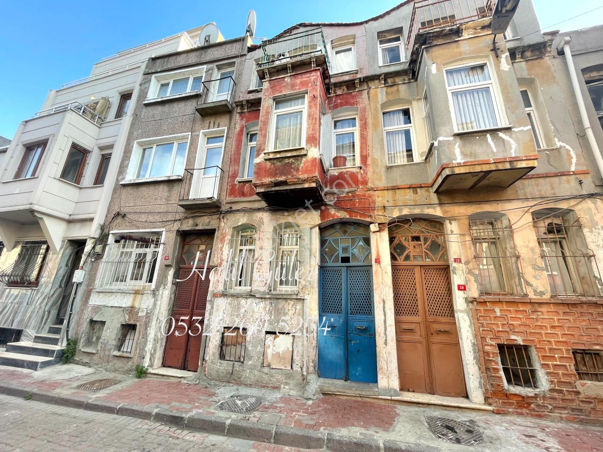 Fatih Aksaray Yenikapıda Satılık 3 Katlı Taş Bina Halil Güler
