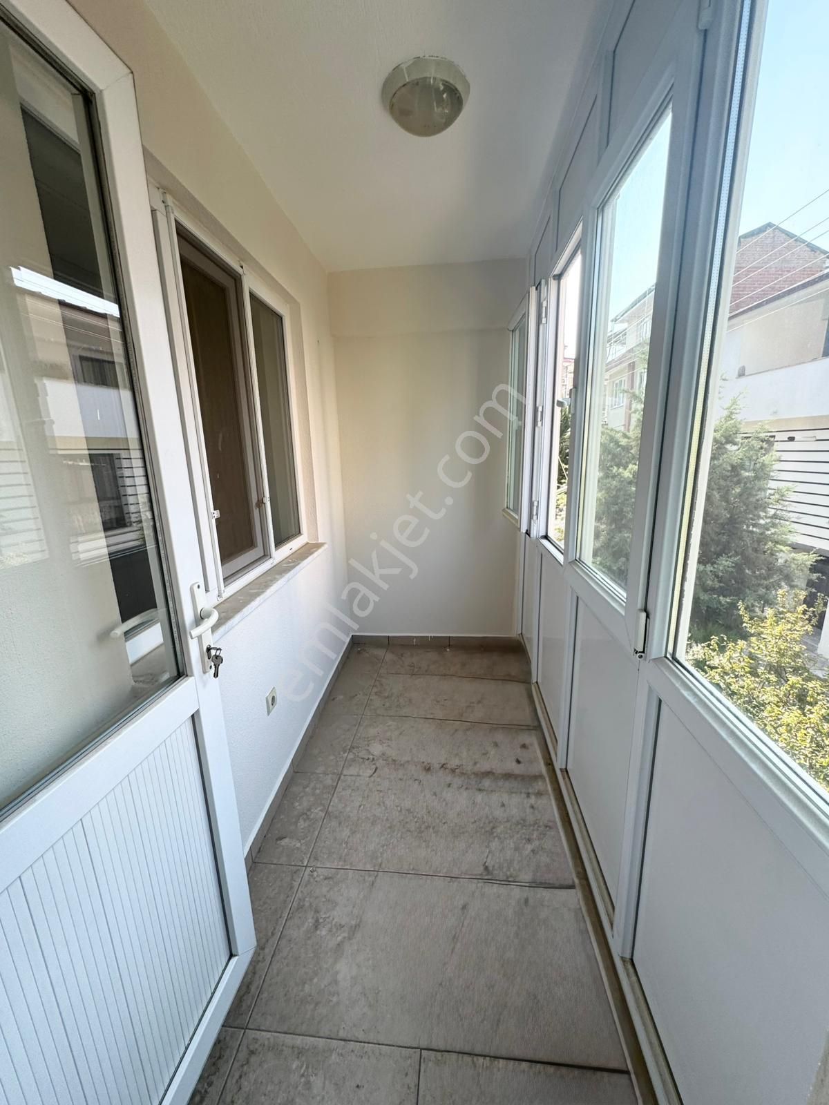 Sırakapılar Mah. 3+1 140m2 Arakat Çift Balkonlu Daire - Görsel 11