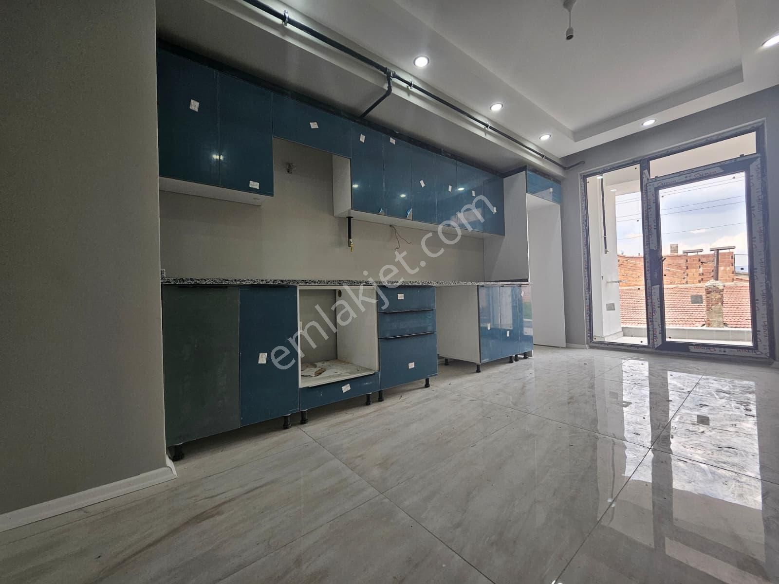 Yeşiltepede Ebeveyn Banyolu Özel Garajlı Sıfır 2+1 Daire Sj-44