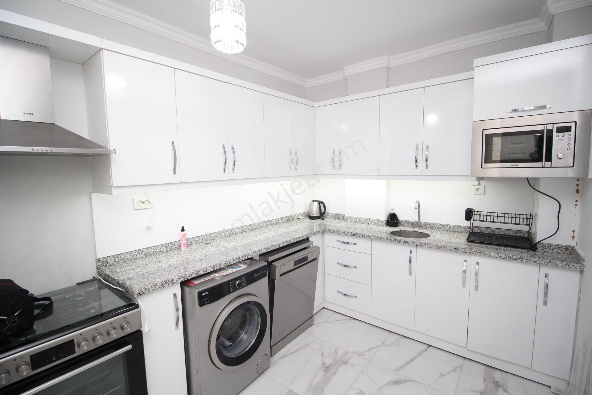 Alanya'da Keşefli Mah Deniz Manzaralı Uygun Fiyatl Eşyalı Villa - Görsel 11