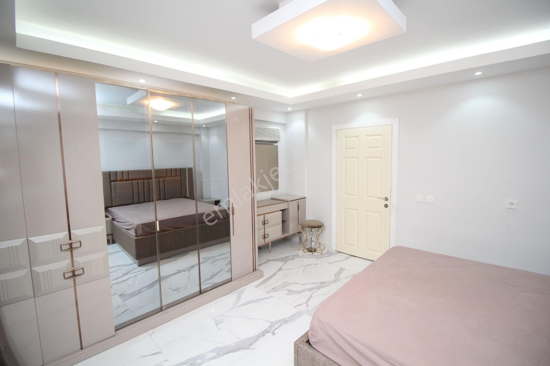 Alanya'da Keşefli Mah Deniz Manzaralı Uygun Fiyatl Eşyalı Villa - Görsel 7