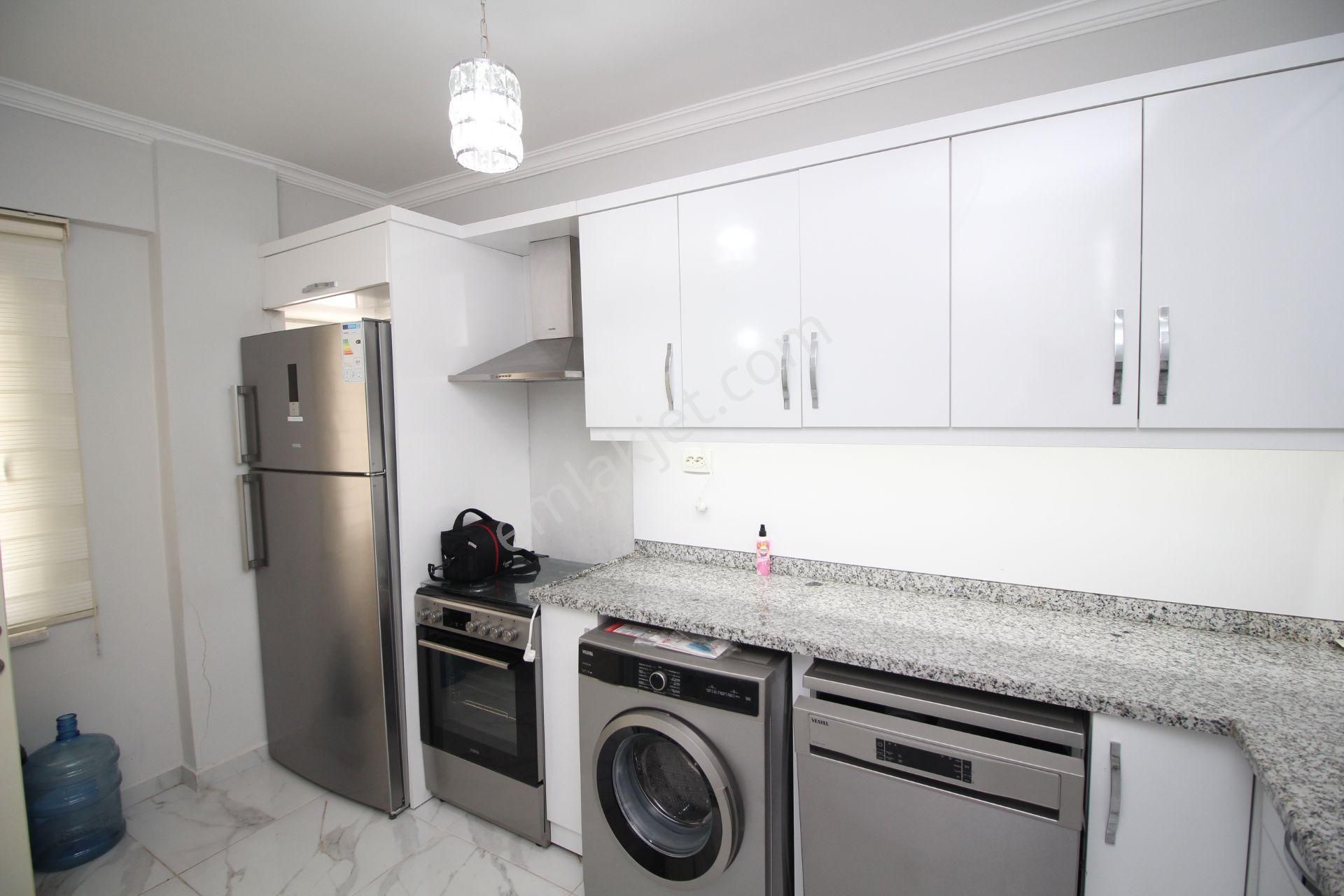 Alanya'da Keşefli Mah Deniz Manzaralı Uygun Fiyatl Eşyalı Villa - Görsel 12