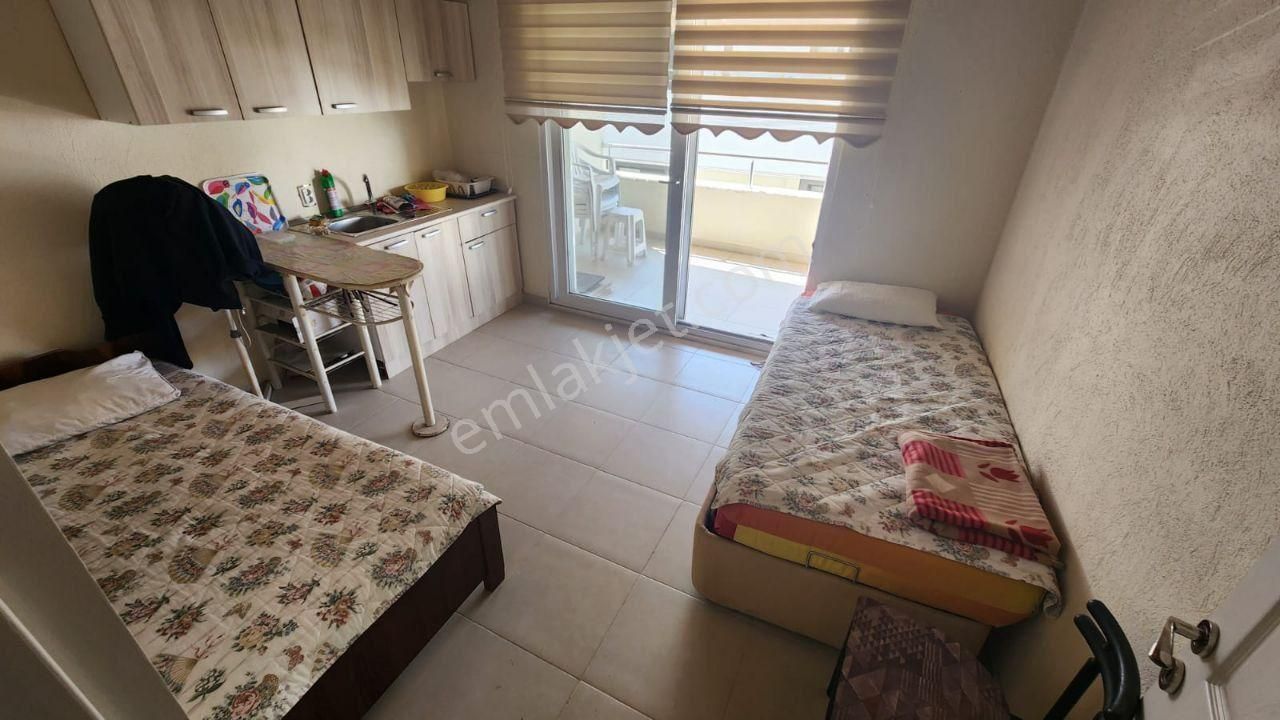 Altınkum Merkezde Denize 300 Adım Geniş Teraslı Bahçeli 4+1 Villa - Görsel 21