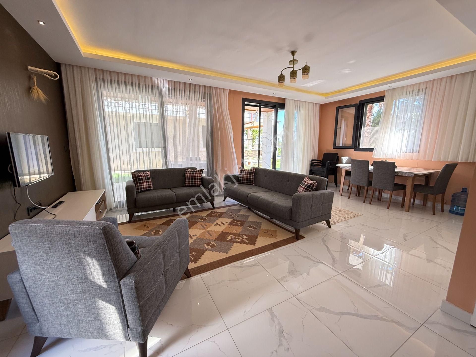 Seferihisar Doğanbey'de Satılık Sıfır Lüks Yapılı 3+1 Havuzlu Villa - Görsel 15