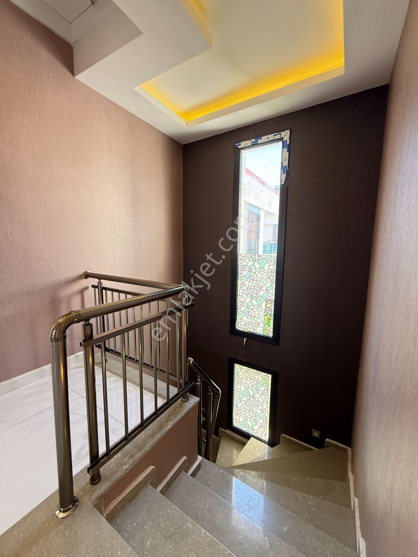 Seferihisar Doğanbey'de Satılık Sıfır Lüks Yapılı 3+1 Havuzlu Villa - Görsel 33