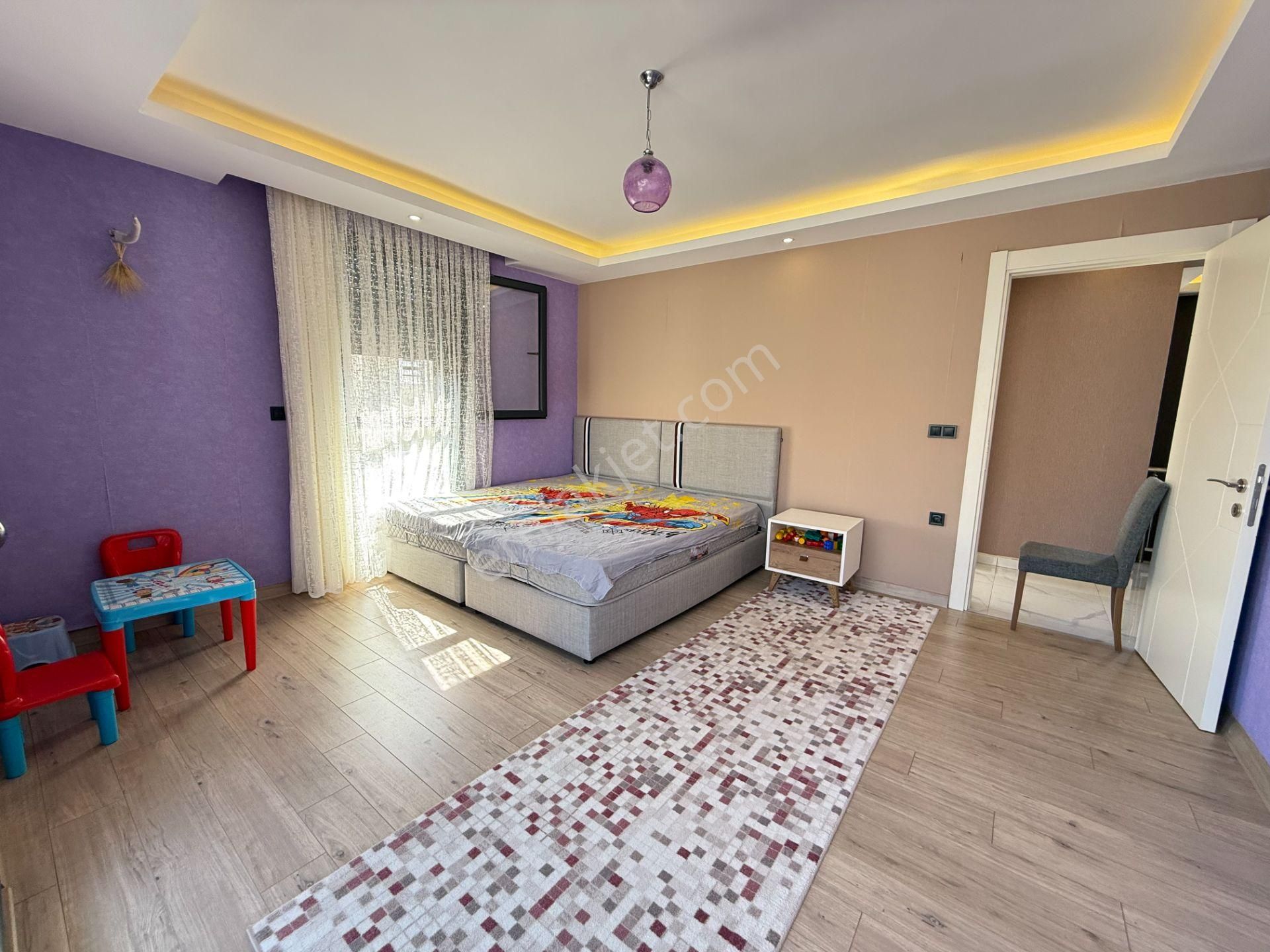 Seferihisar Doğanbey'de Satılık Sıfır Lüks Yapılı 3+1 Havuzlu Villa - Görsel 26