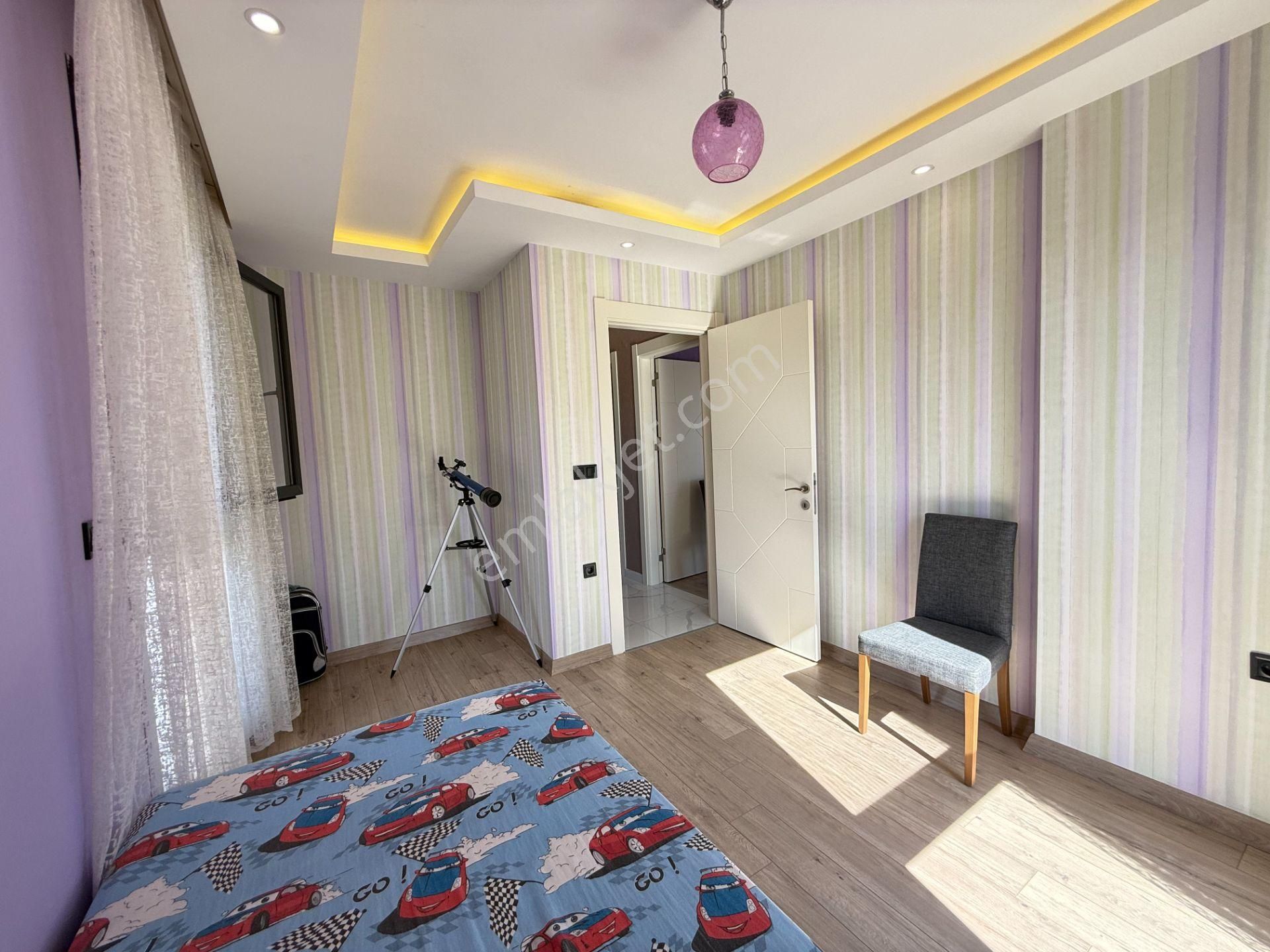 Seferihisar Doğanbey'de Satılık Sıfır Lüks Yapılı 3+1 Havuzlu Villa - Görsel 31