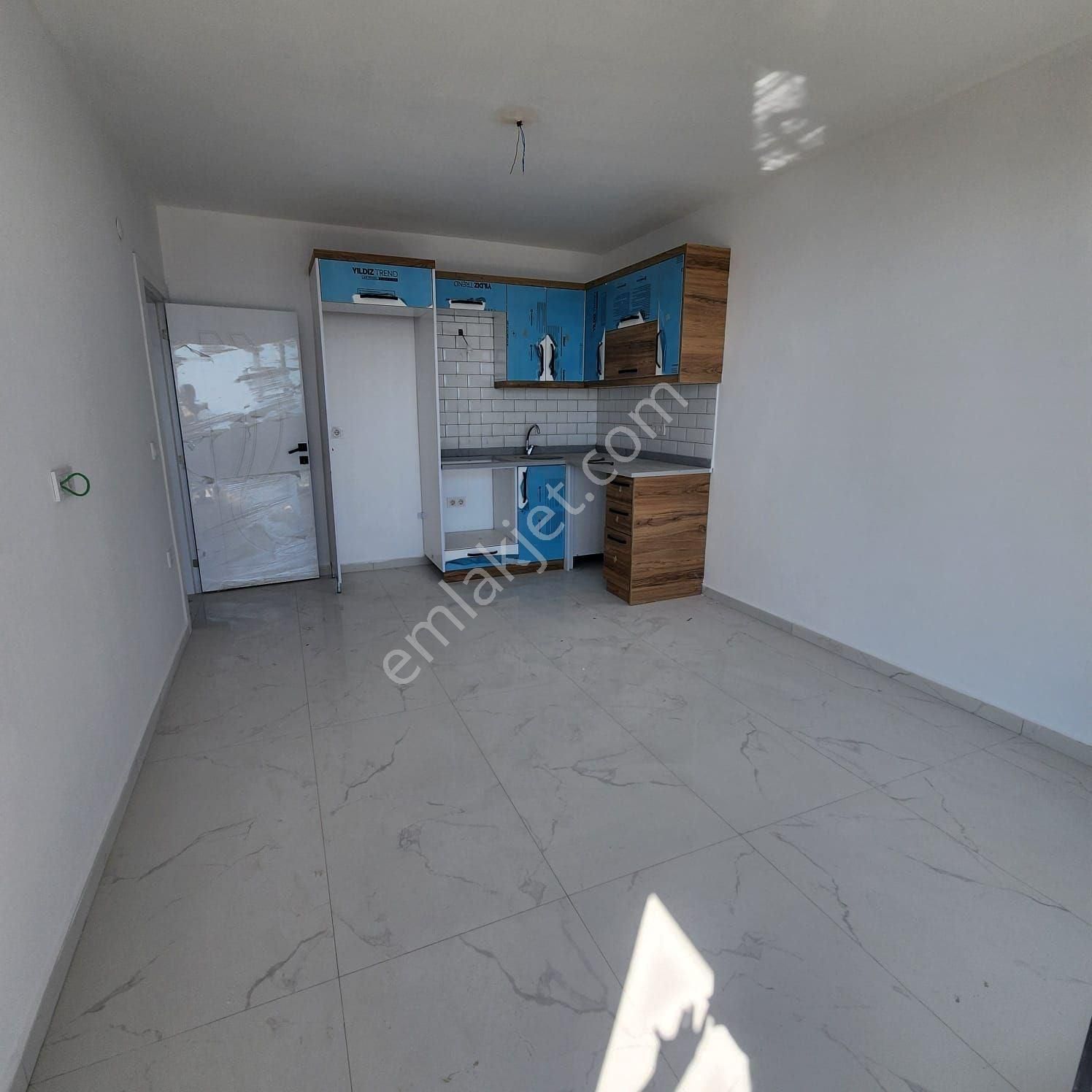 Akbükte Havuzlu Sitede Balkonlu Full Deniz Manzaralı Sıfır 2+1 - Görsel 11