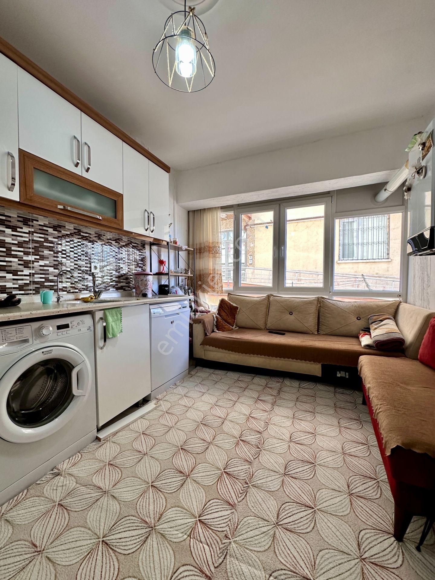 Kalecik Emlak'tan Arakat Konumunda G.cephe 2+1 Yeni Bina