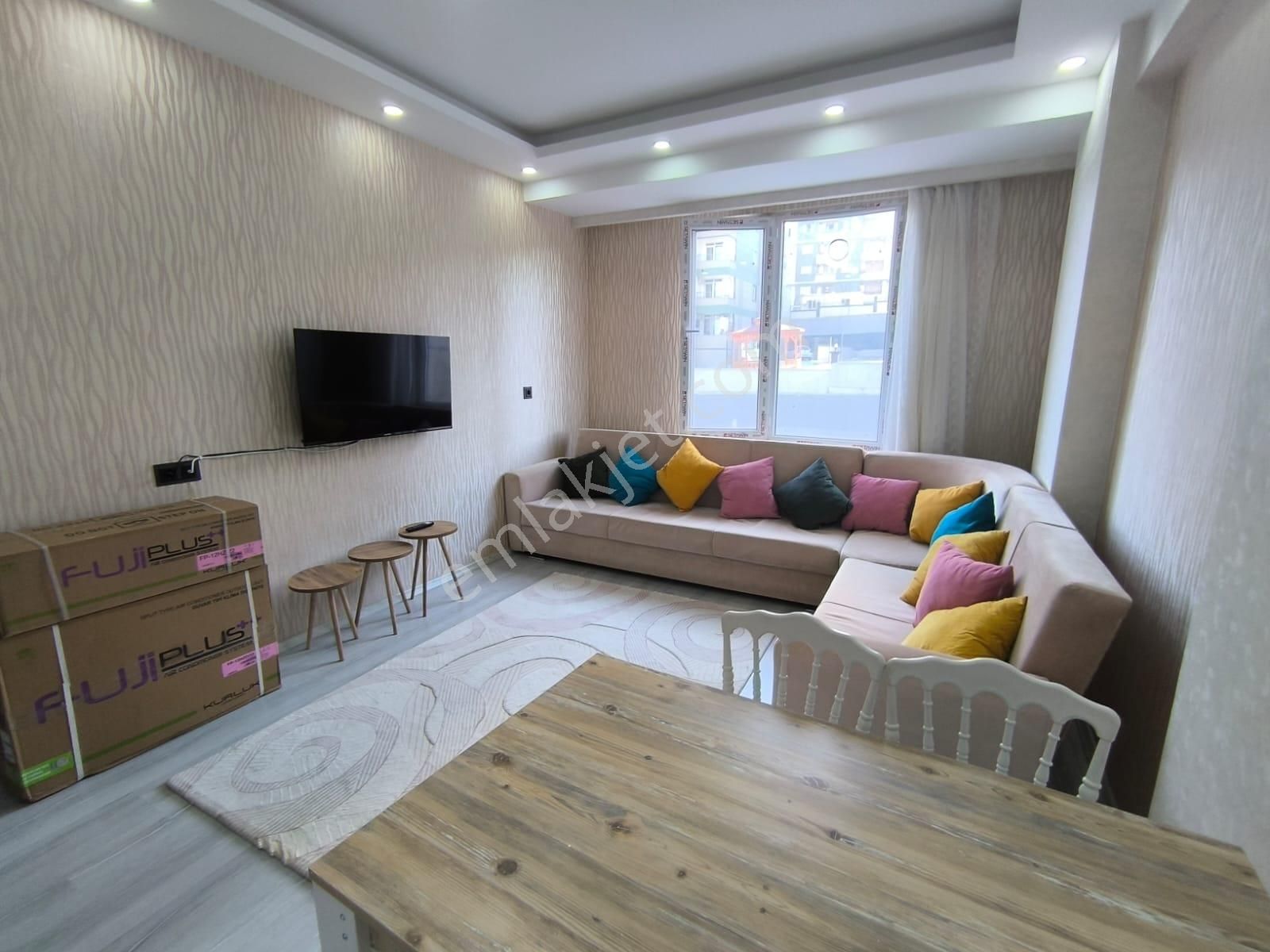 World İlkevim'den Batıkent Mahallesin'de Eşyalı 1+1 Kiralık Daire