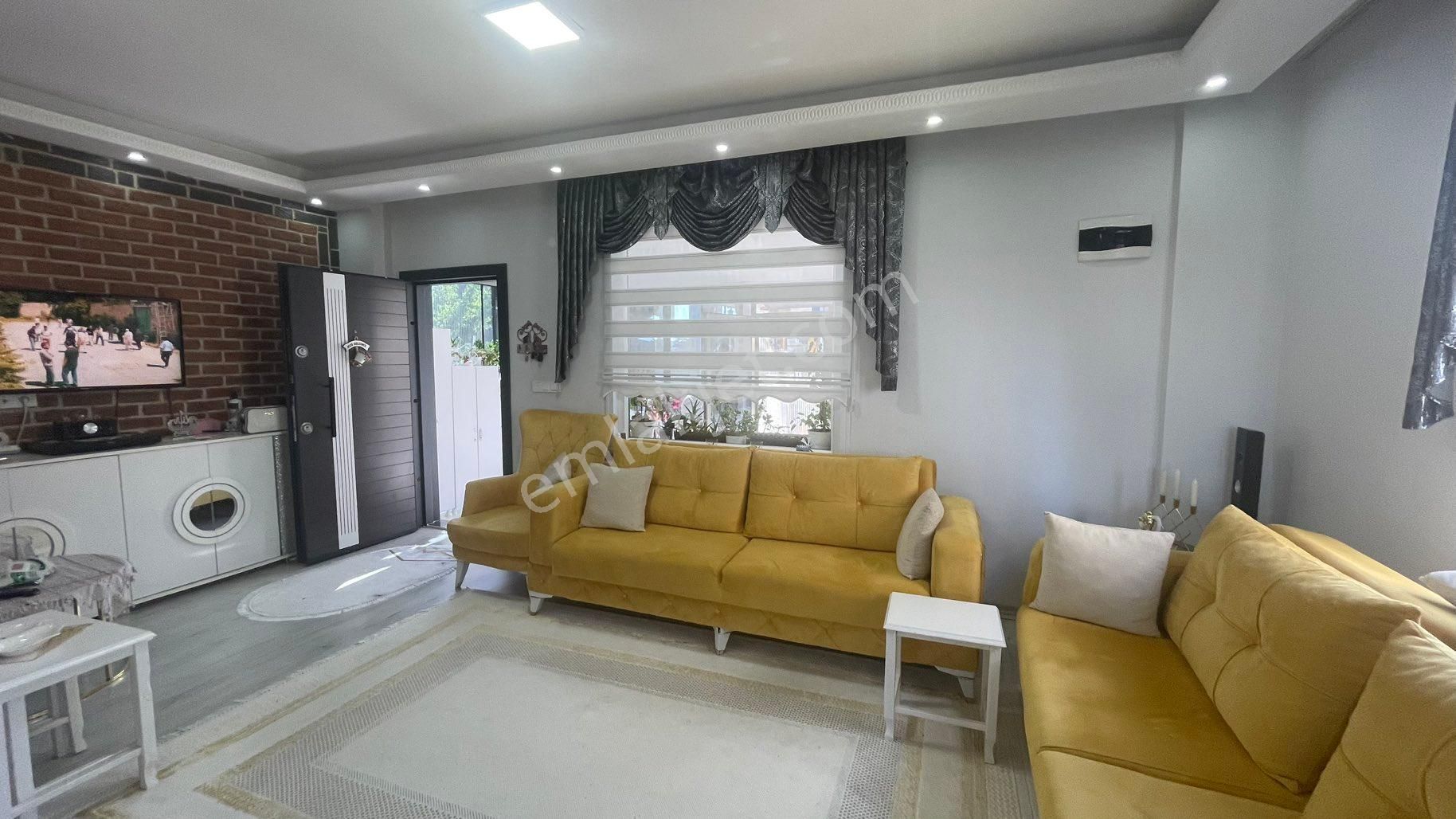 Yeniçiftlik'de Denize 200 Metre Mesafede - Eşyalı Müstakil 4+1 Lüx Villa - Görsel 21