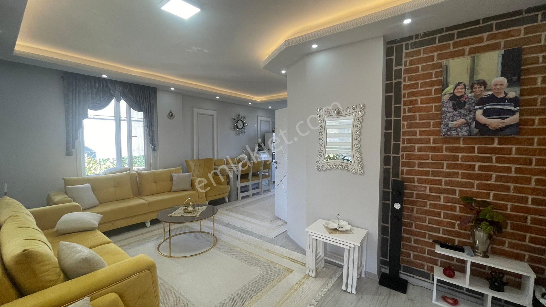 Yeniçiftlik'de Denize 200 Metre Mesafede - Eşyalı Müstakil 4+1 Lüx Villa - Görsel 16