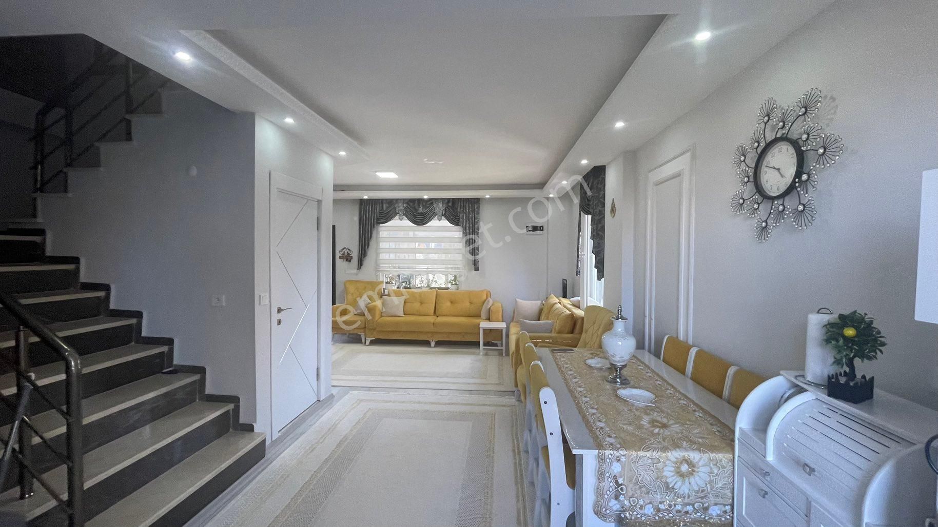 Yeniçiftlik'de Denize 200 Metre Mesafede - Eşyalı Müstakil 4+1 Lüx Villa - Görsel 22