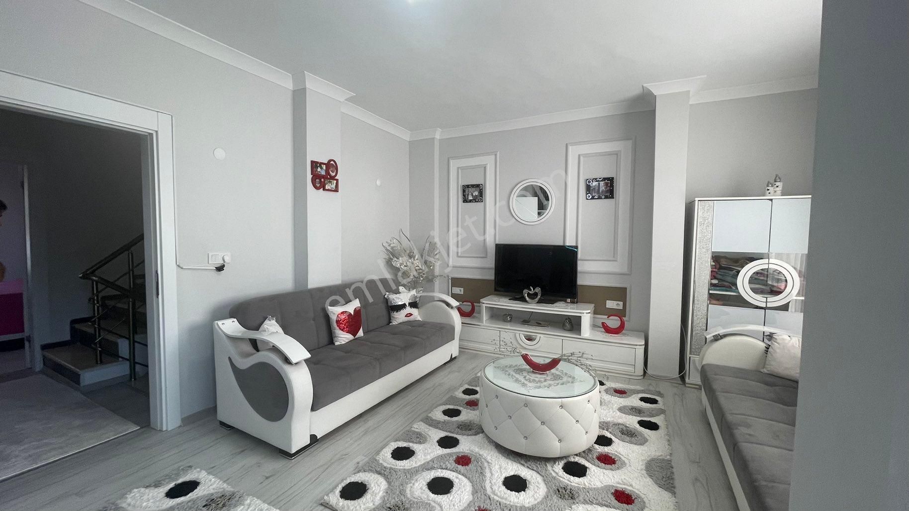 Yeniçiftlik'de Denize 200 Metre Mesafede - Eşyalı Müstakil 4+1 Lüx Villa - Görsel 25