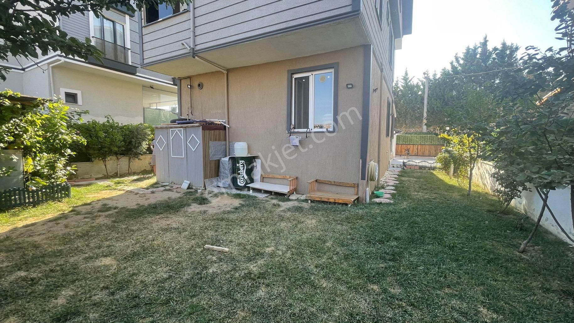 Yeniçiftlik'de Denize 200 Metre Mesafede - Eşyalı Müstakil 4+1 Lüx Villa - Görsel 6