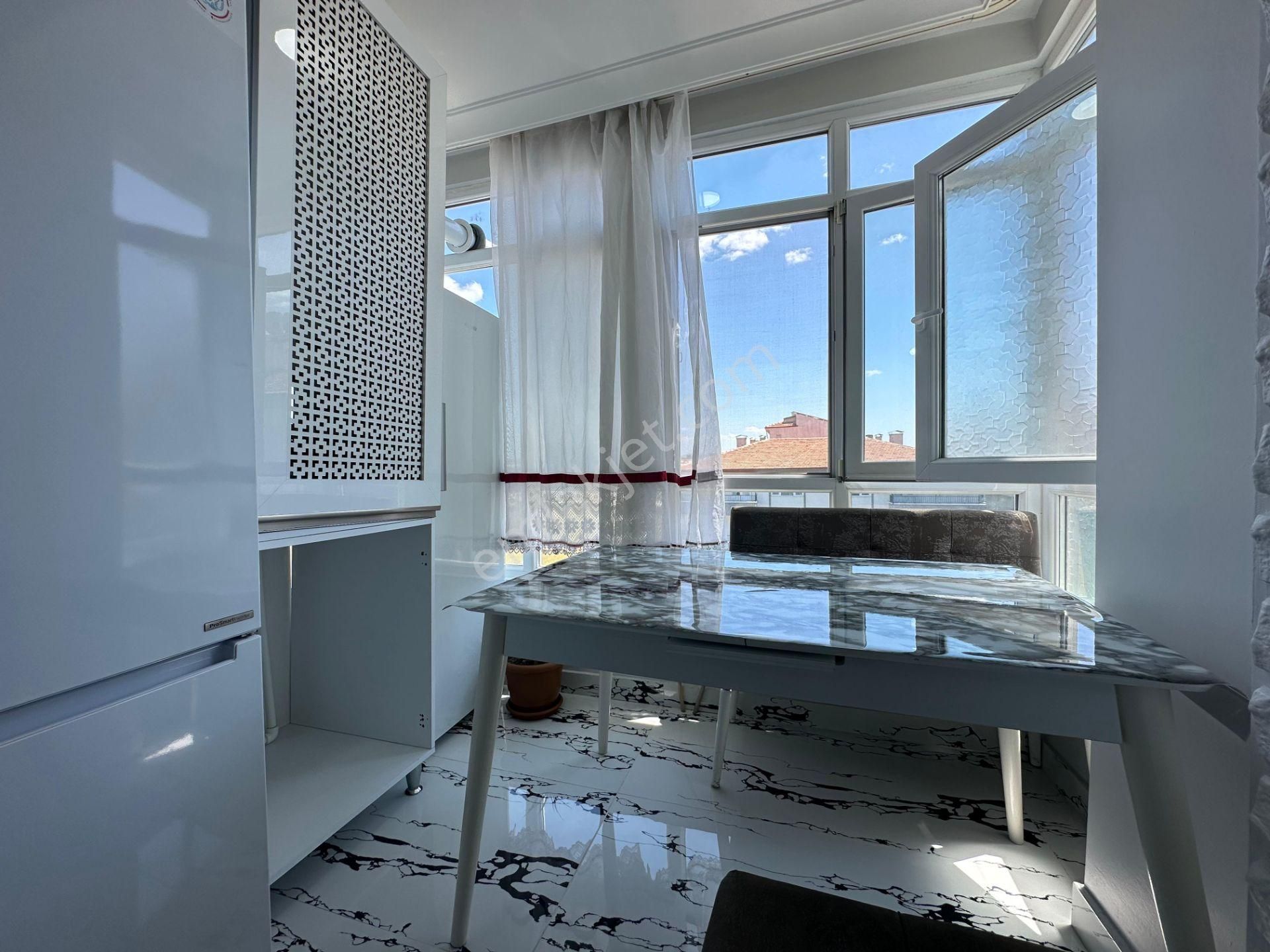 Kalecik Emlak'tan 5.kat 130m² Full Yapılı Asansörlü Fırsat Daire