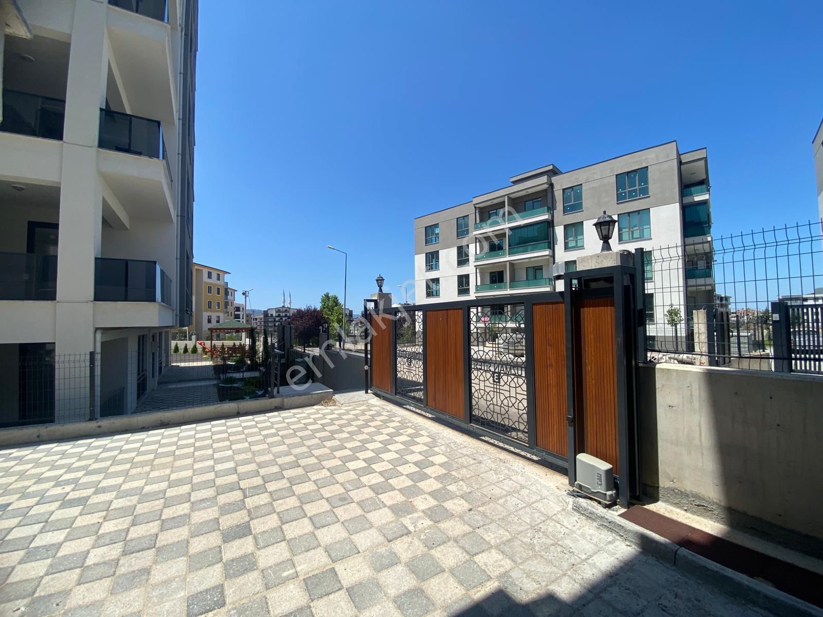 Akçalarda Sıfır Satılık 1+1 Daire - Görsel 21