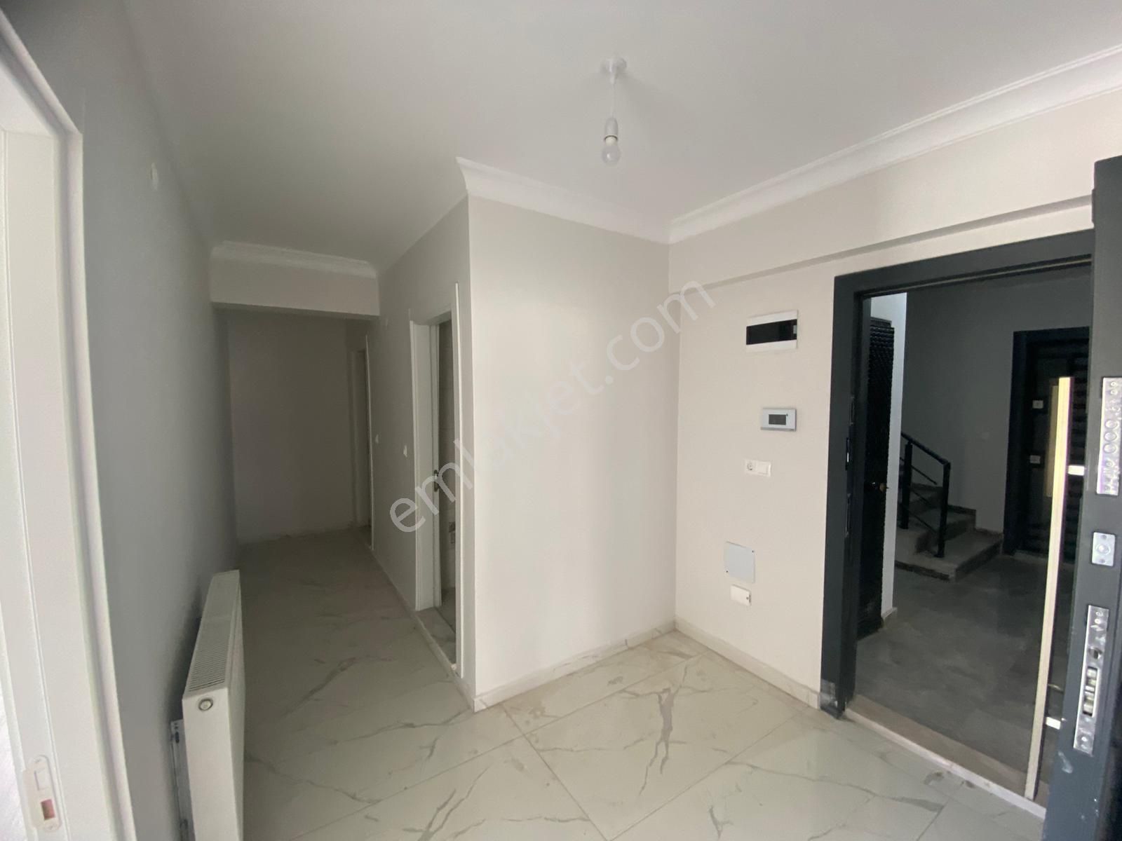 Akçalarda Sıfır Satılık 1+1 Daire - Görsel 3